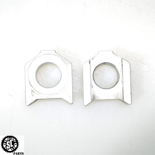 2015 TRIUMPH STREET TRIPLE 675 SWINGARM CHAIN ADJUSTER AXLE BLOCKS T22