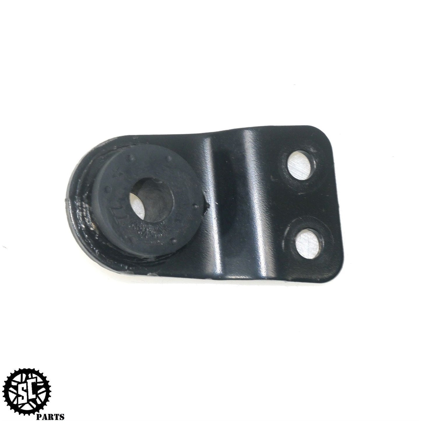 2008 SUZUKI GSXR 600 EXHAUST PIPE HANGER BRACKET S70