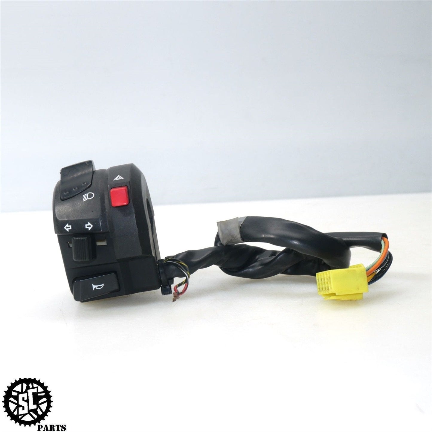 2008 SUZUKI GSXR 600 LEFT CONTROL HANDLEBAR SWITCH S70