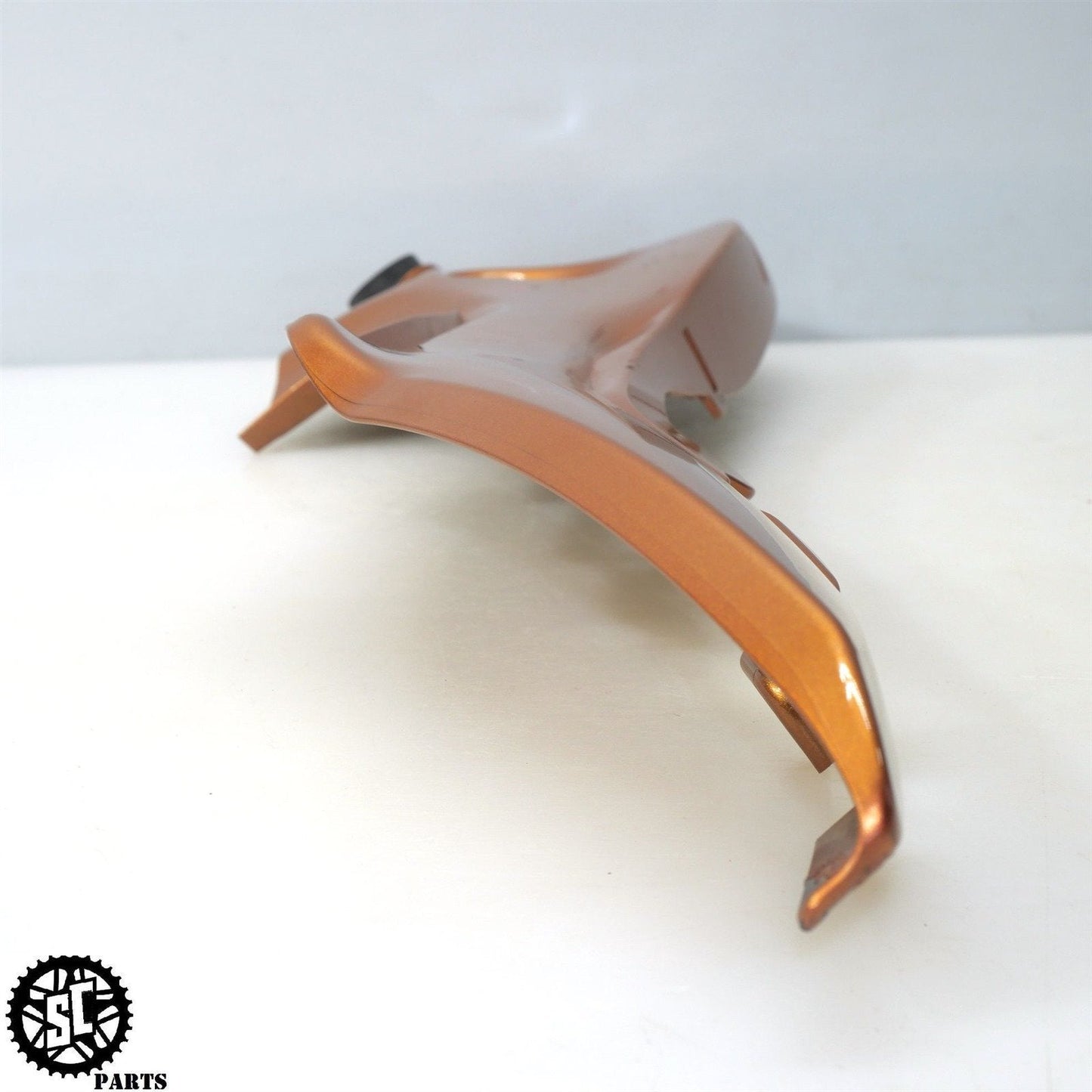 2022 SUZUKI HAYABUSA LEFT FRAME COVER SIDE FAIRING GOLD S48