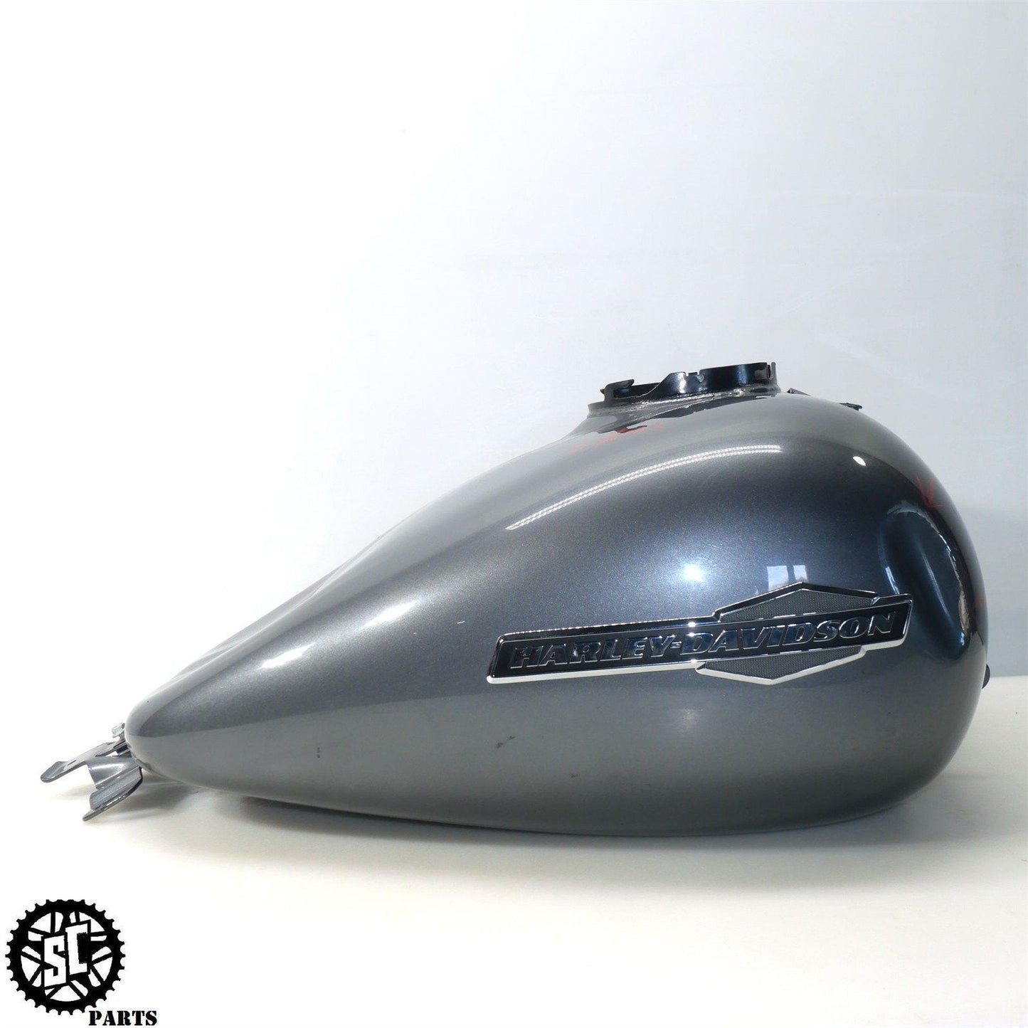 2021 HARLEY DAVIDSON ROAD GLIDE GAS TANK Gauntlet Gray HD55