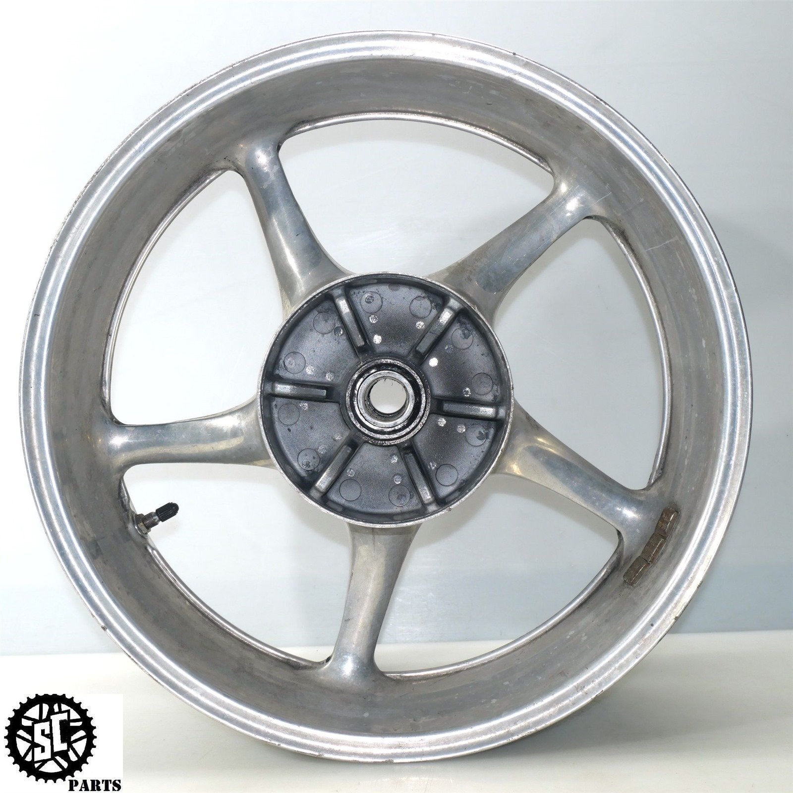 2003 YAMAHA YZF R6 REAR WHEEL RIM SB Y11 – SALVAGECYCLEPARTS