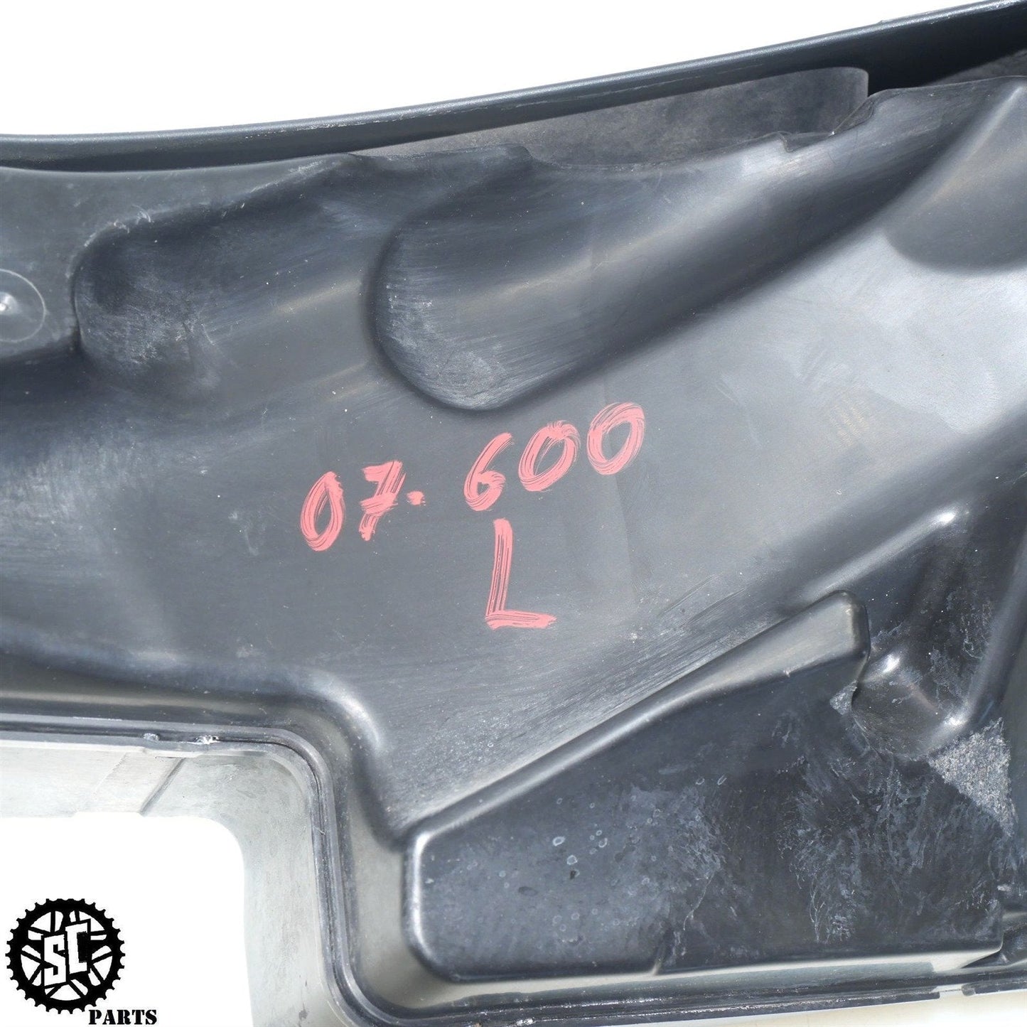 2007 SUZUKI GSXR 600 750 LEFT AIR TUBE COVER FAIRING S67