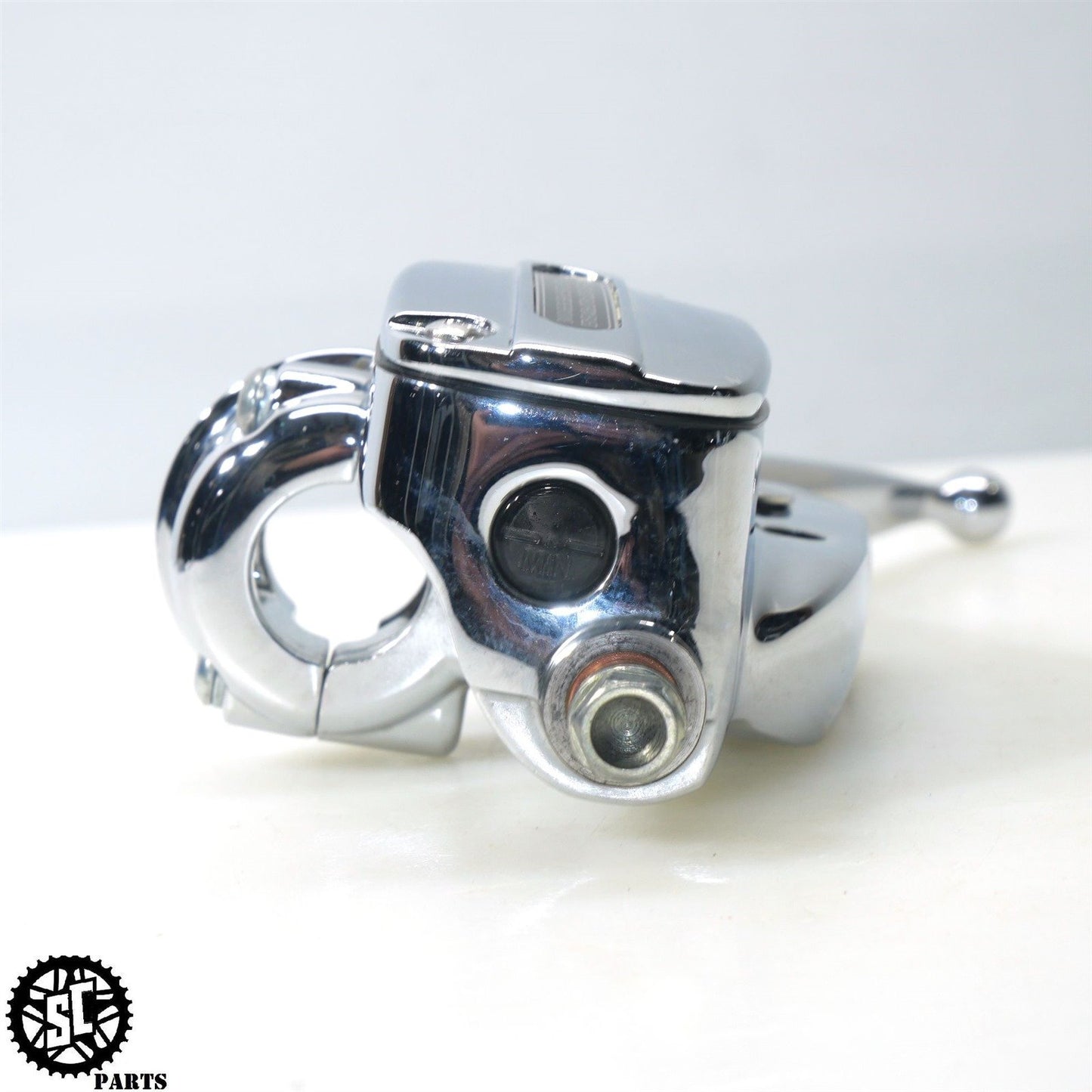 2013 HARLEY DAVIDSON ROAD KING FRONT BRAKE CLUTCH MASTER CYLINDER CHROME HD25