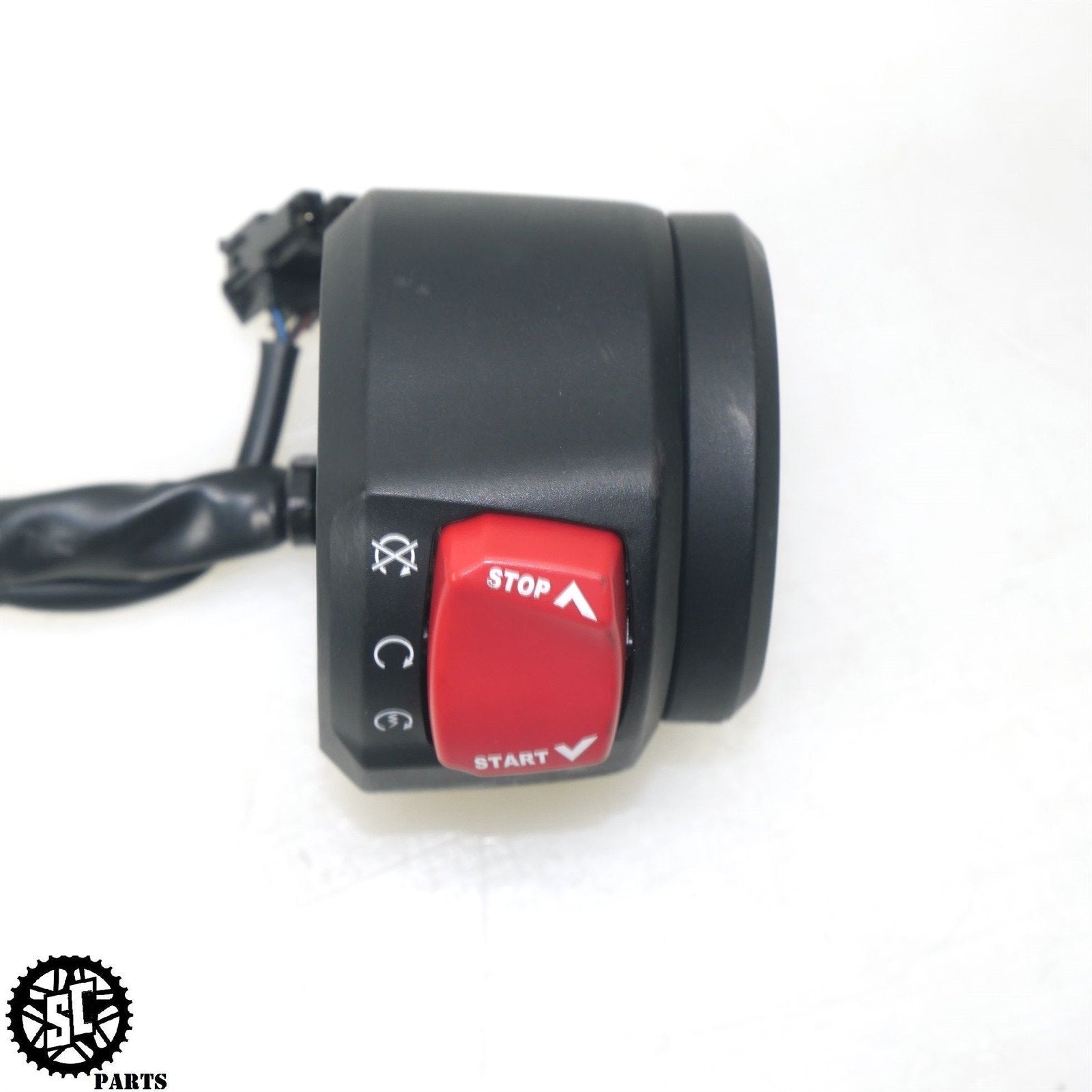 2017 SUZUKI GSXR 1000 RIGHT CONTROL KILL SWITCH 37200-17K02