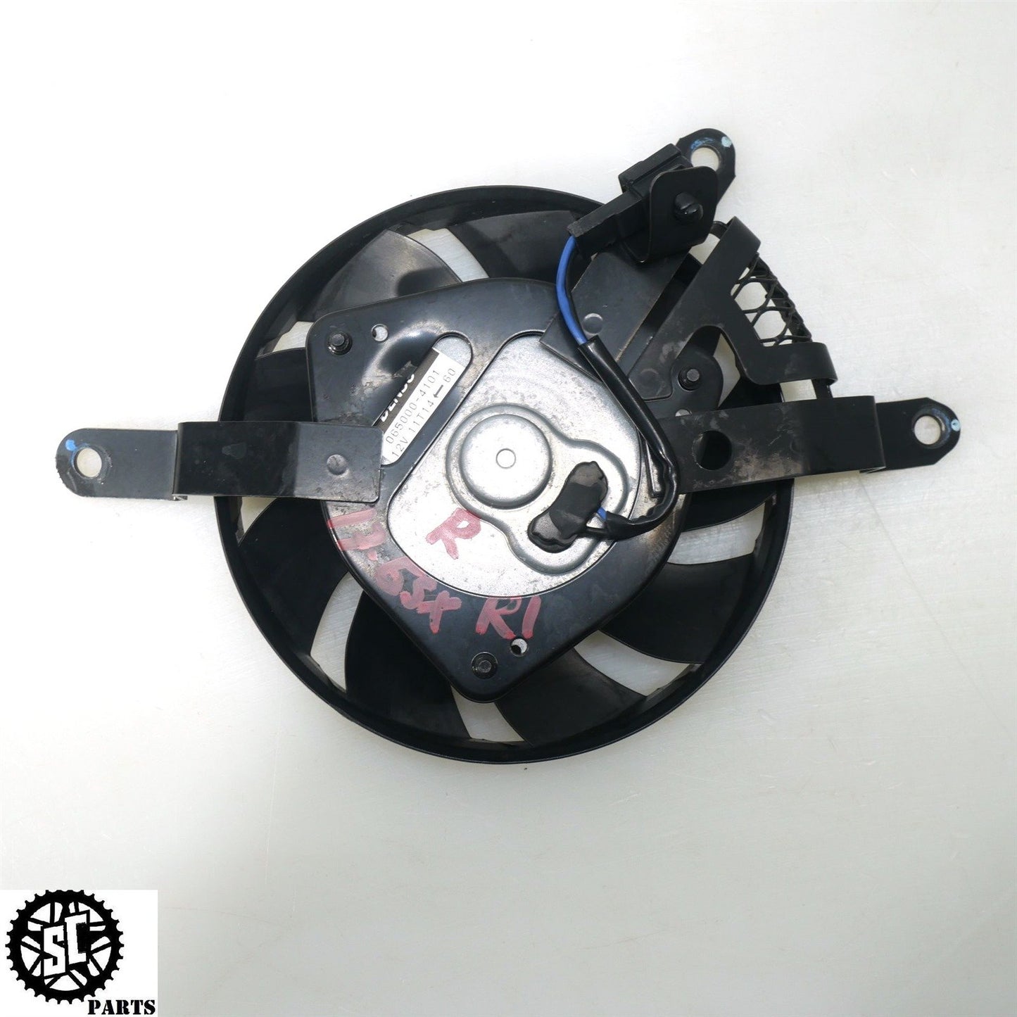 2017 SUZUKI GSXR 1000 RIGHT RADIATOR FAN 17810-17K00 S21