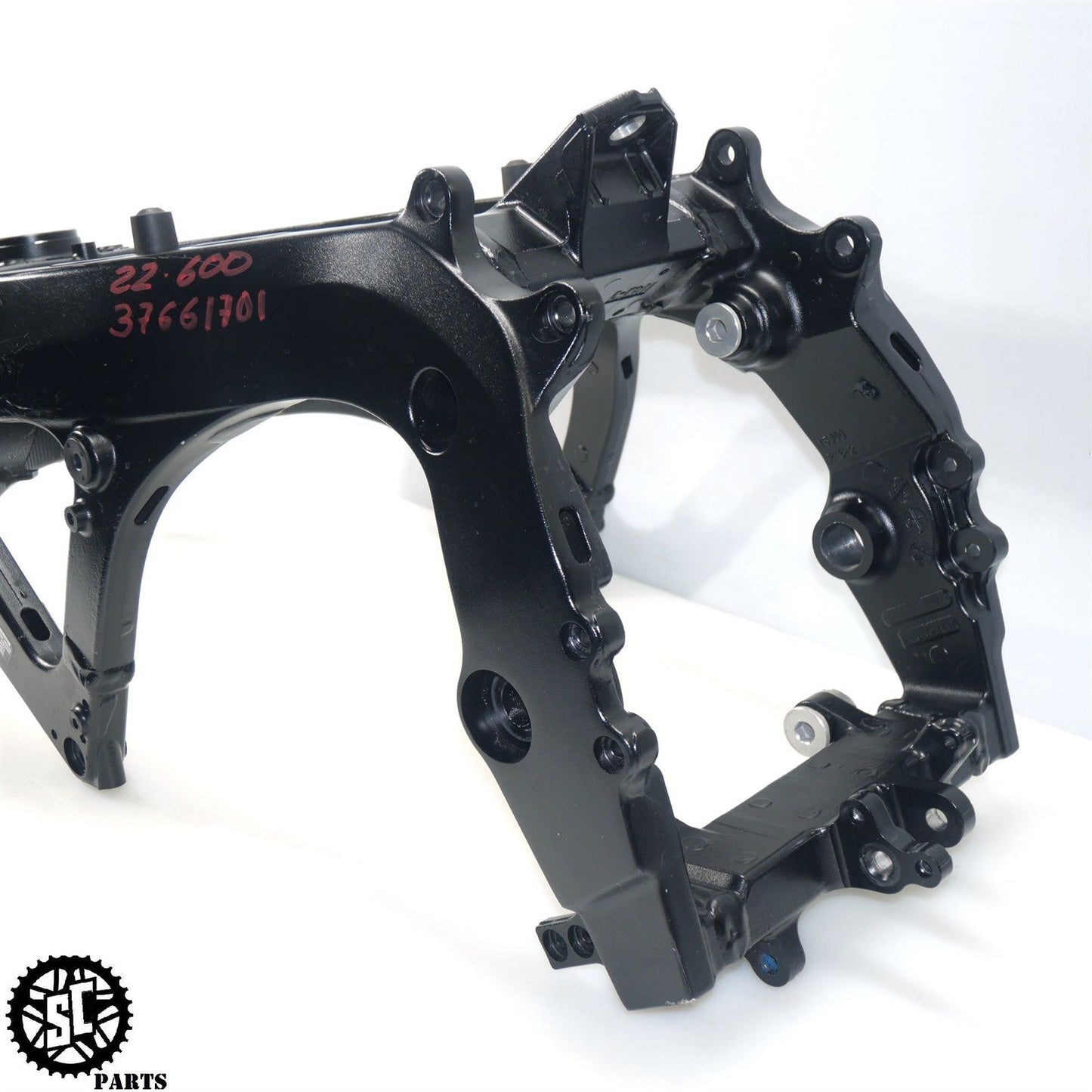 2022 SUZUKI GSXR 600 FRAME CHASSIS NON REP BOS S42