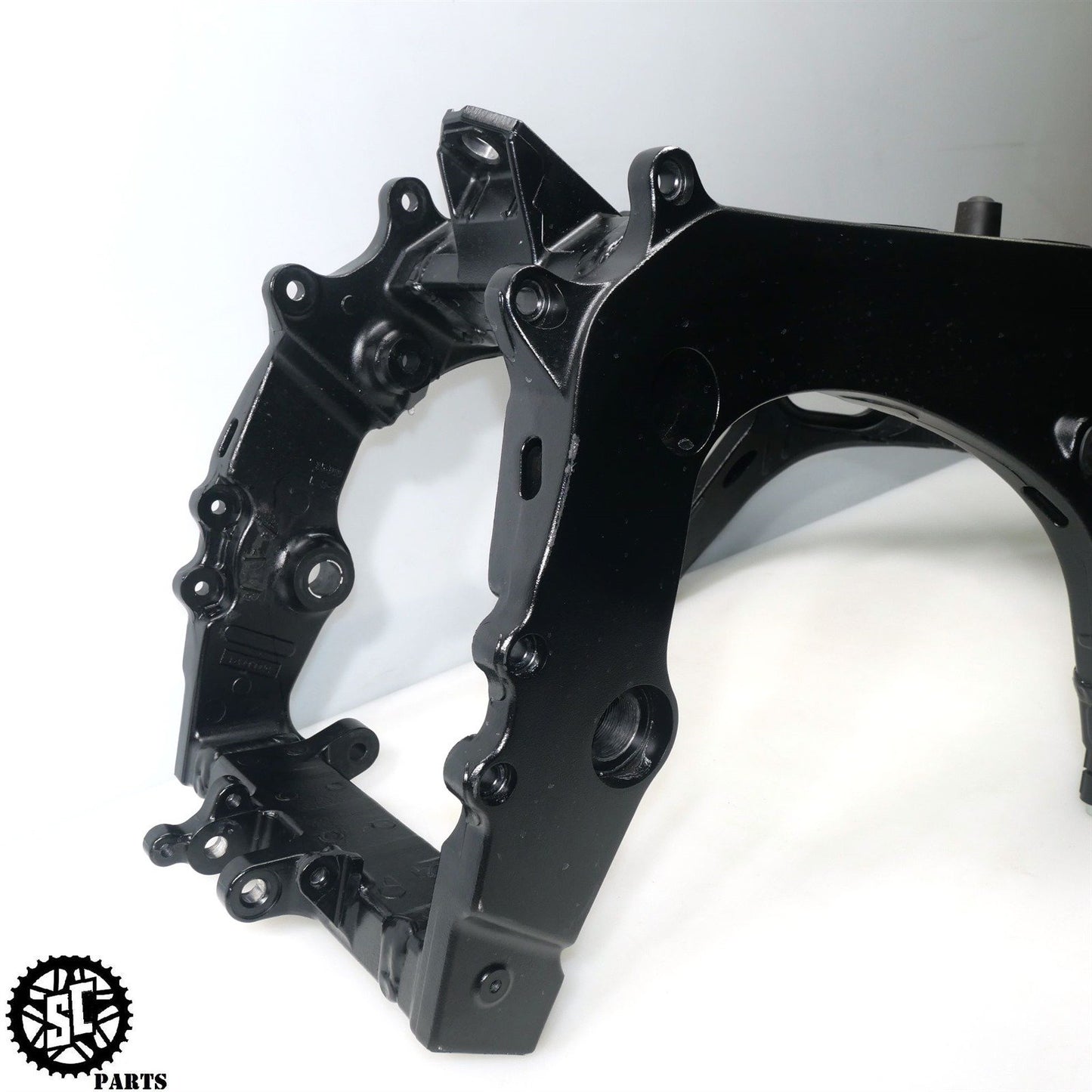 2022 SUZUKI GSXR 600 FRAME CHASSIS NON REP BOS S42