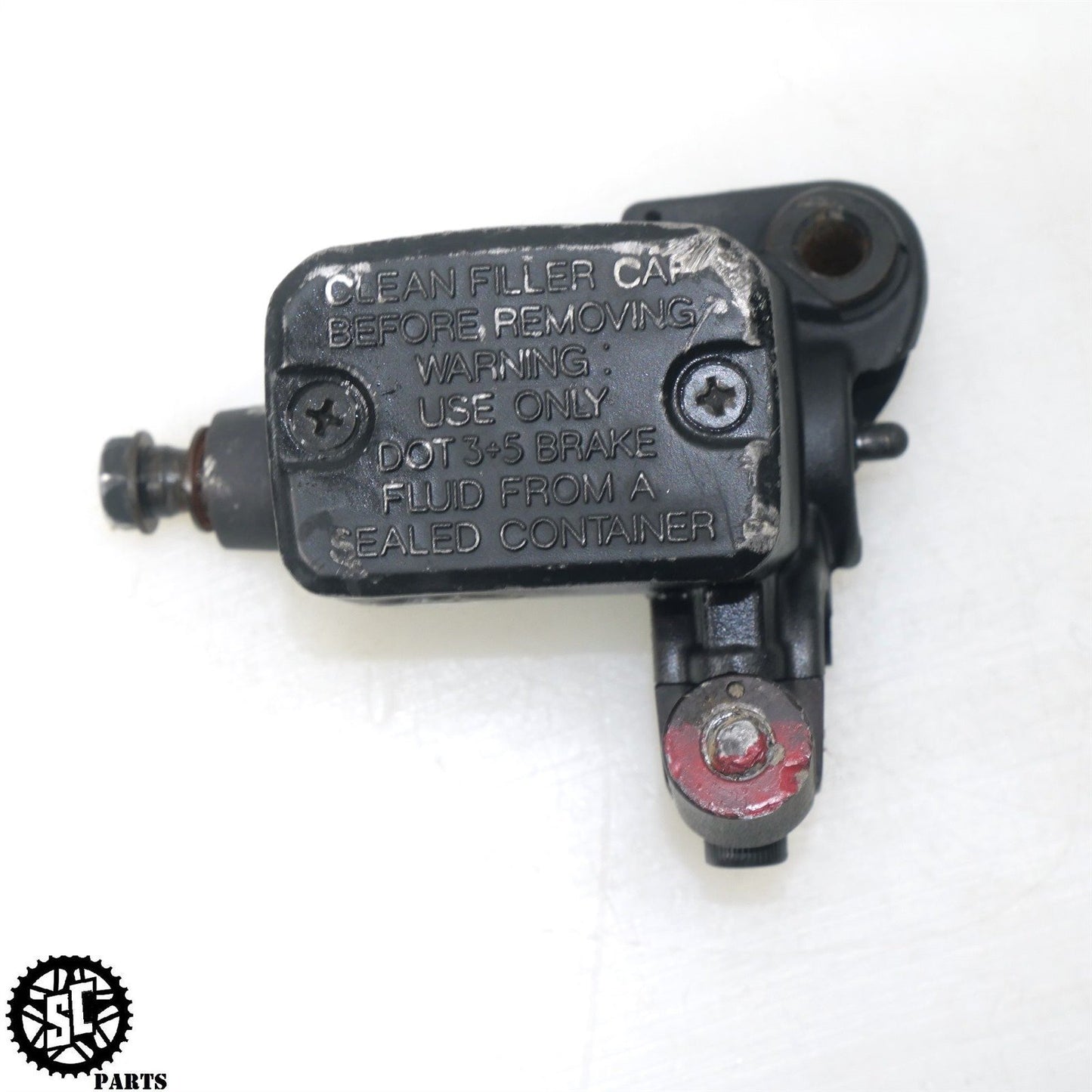 2015 DUCATI MONSTER 821 FRONT BRAKE MASTER CYLINDER 62440972A D28