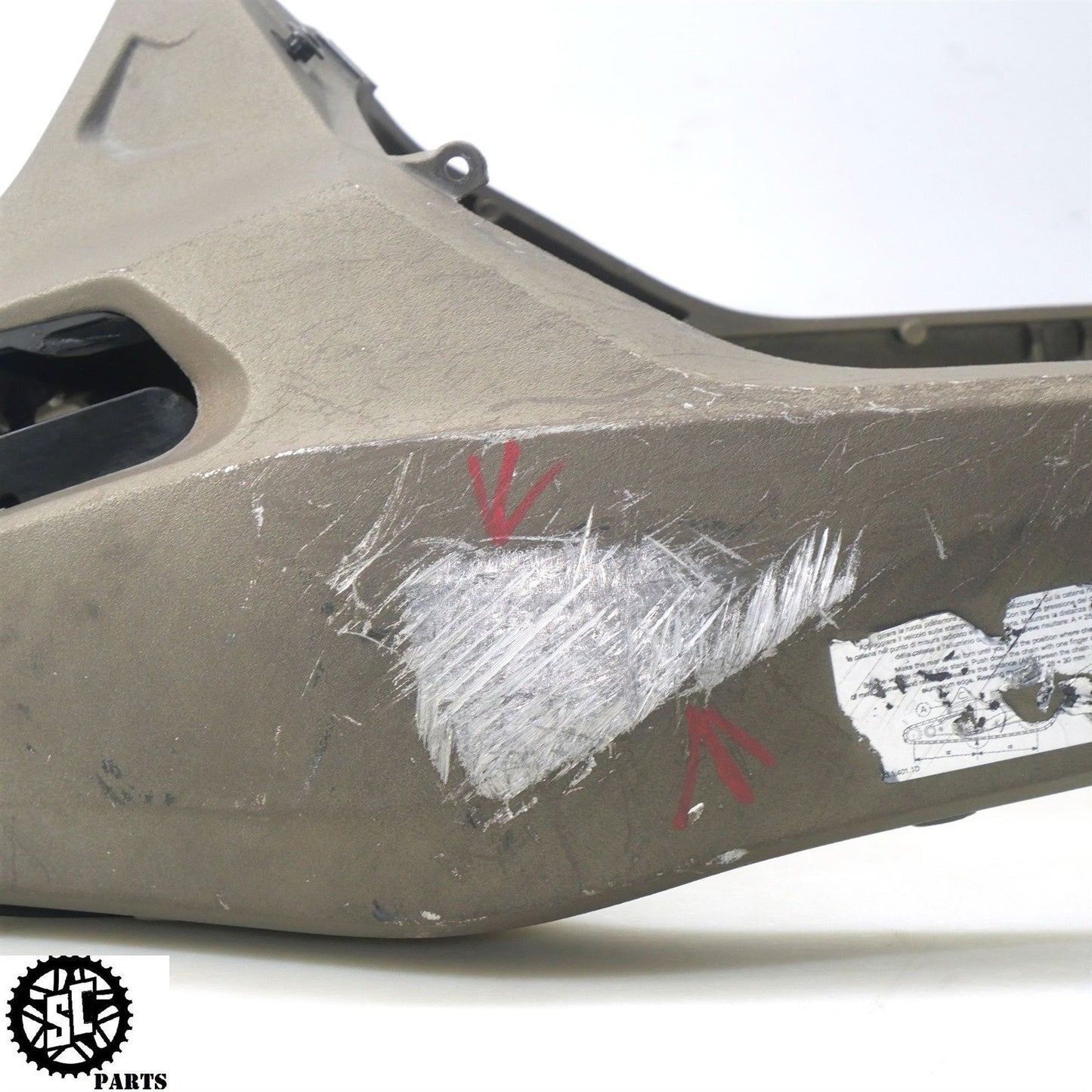 2015 DUCATI MONSTER 821 SWINGARM D28