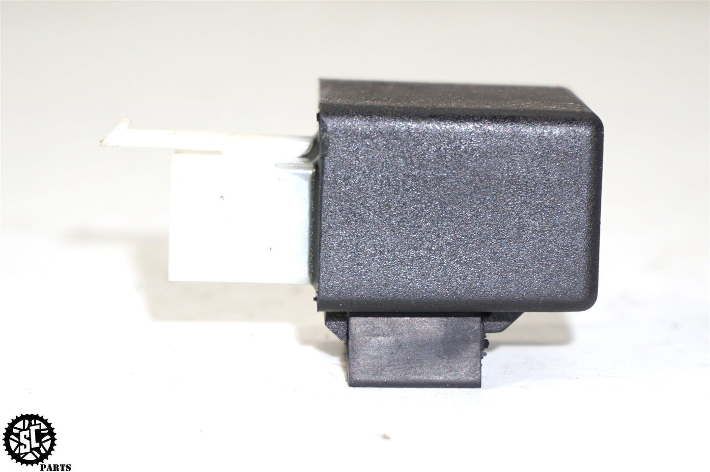 2018-2021 HUSQVARNA VITPILEN 401 FLASHER RELAY FUSE