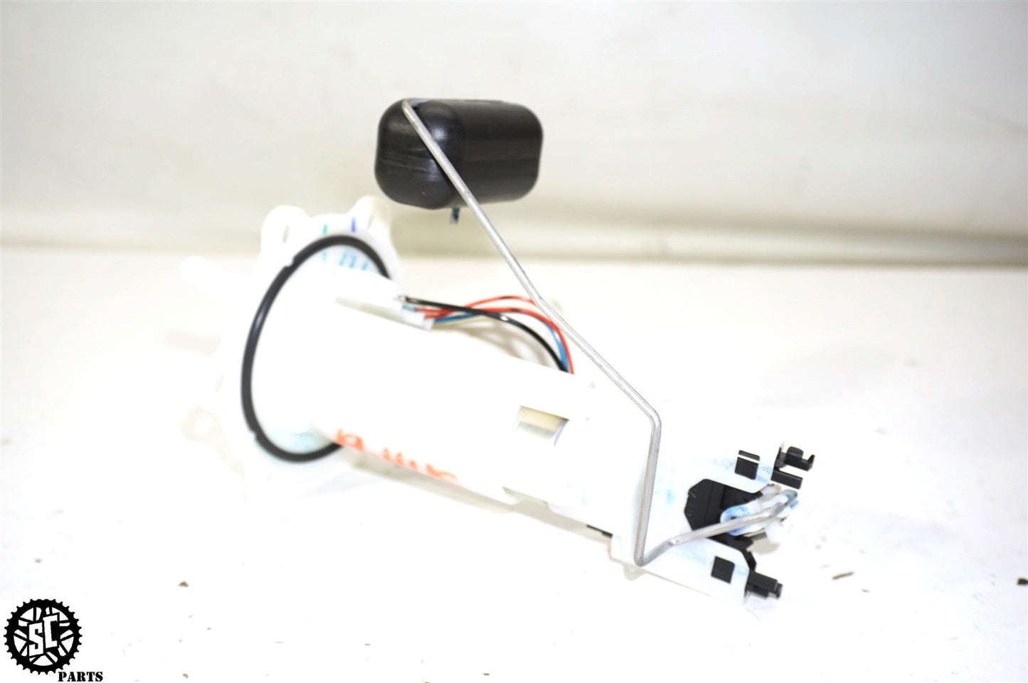 2018-2021 HUSQVARNA VITPILEN 401 FUEL PUMP