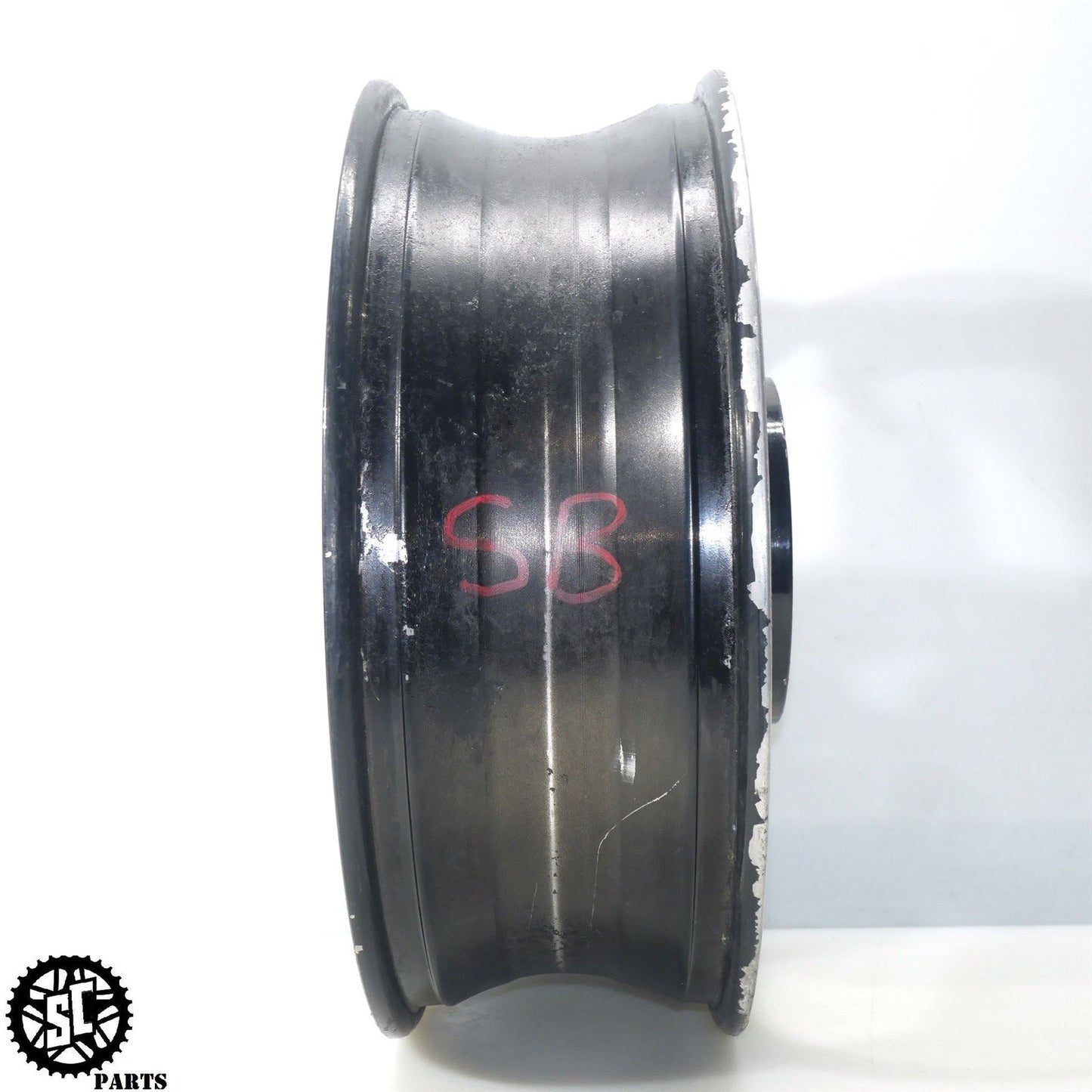 2001-2004 SUZUKI GSXR1000 REAR WHEEL RIM SB S54