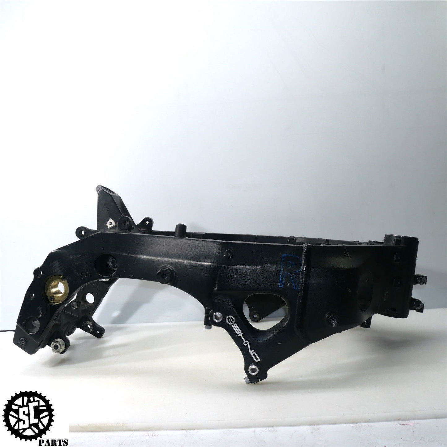 2007 2008 SUZUKI GSXR1000 FRAME *S* S54