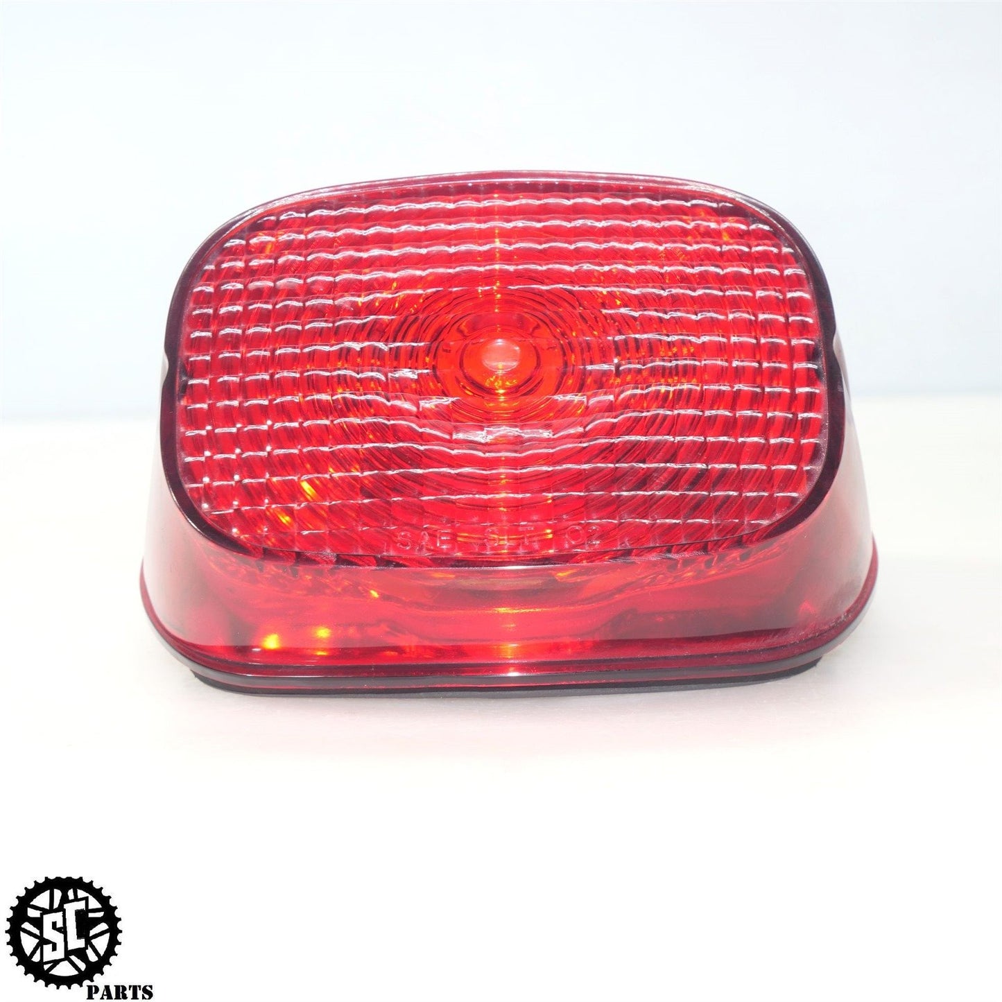 2004 HARLEY DAVIDSON DYNA FXDWGI TAIL LIGHT HD40