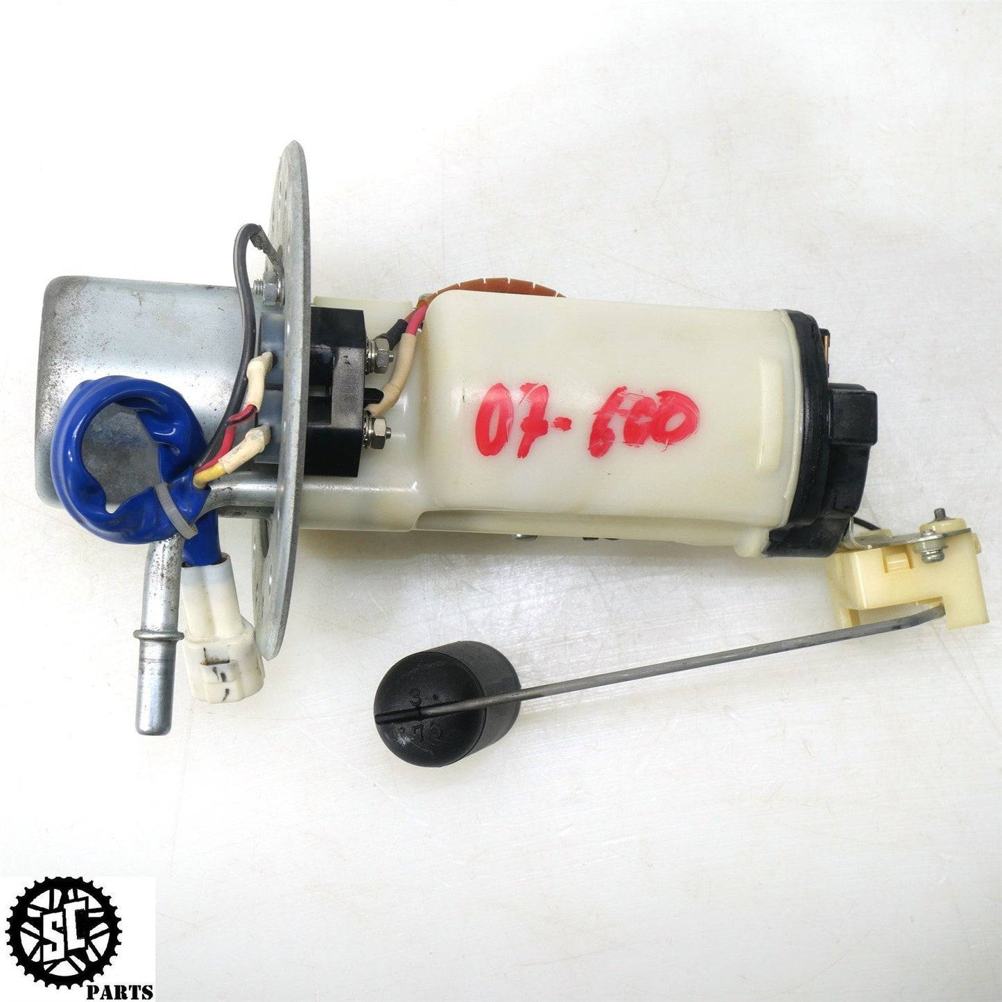 2006 2007 SUZUKI GSXR 600 FUEL PUMP 15100-01H00 S43