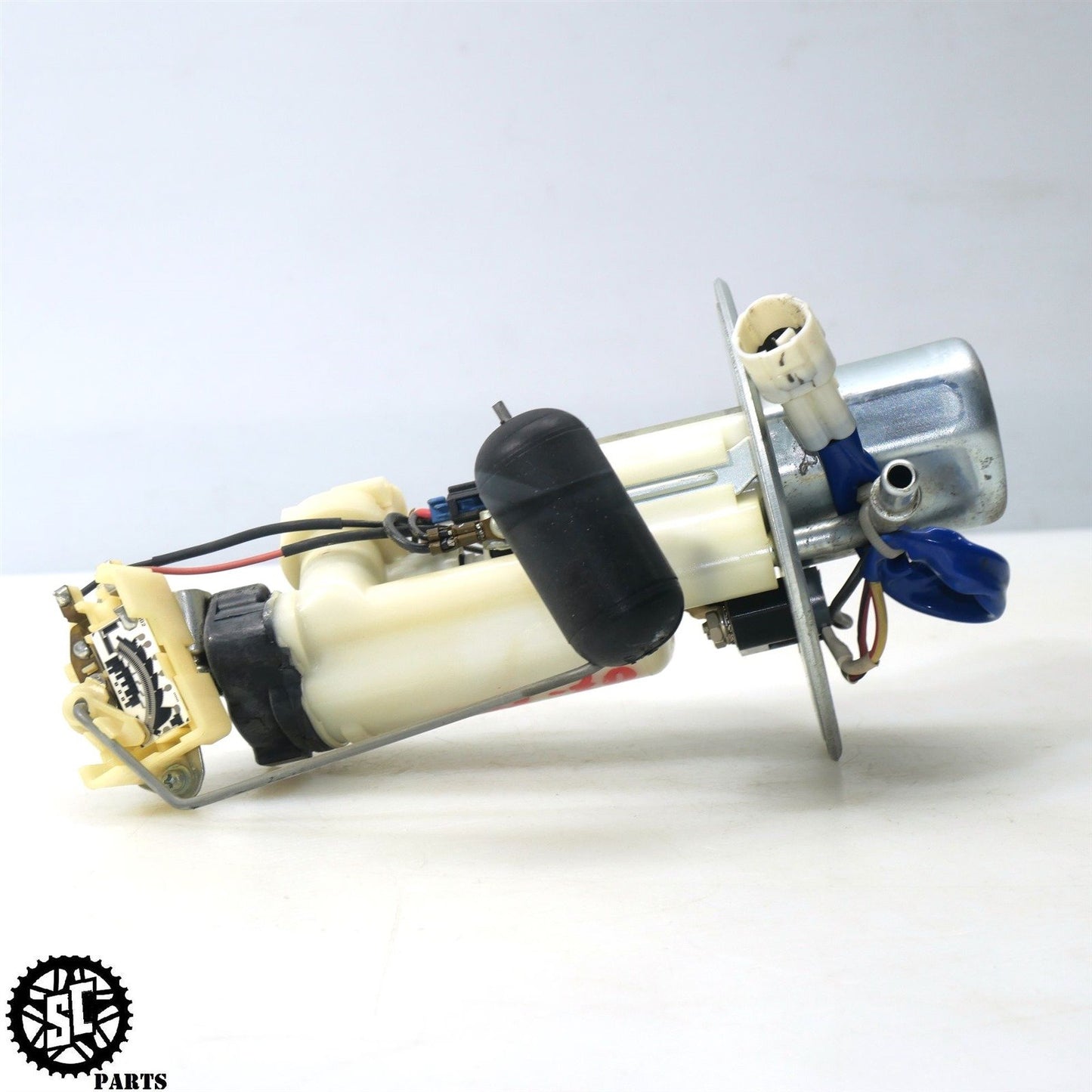 2006 2007 SUZUKI GSXR 600 FUEL PUMP 15100-01H00 S43