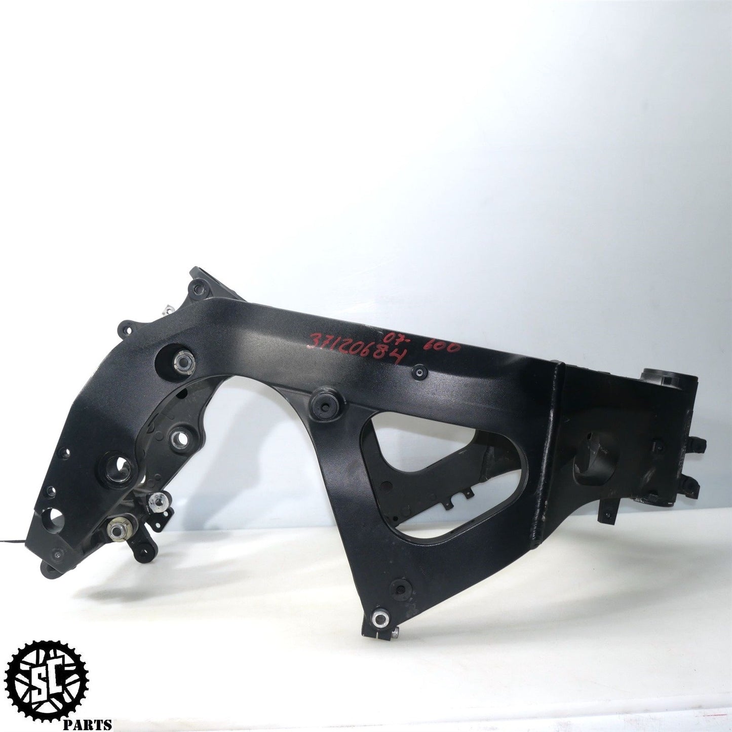 2006 2007 SUZUKI GSXR 600 FRAME CHASSIS *S* S43