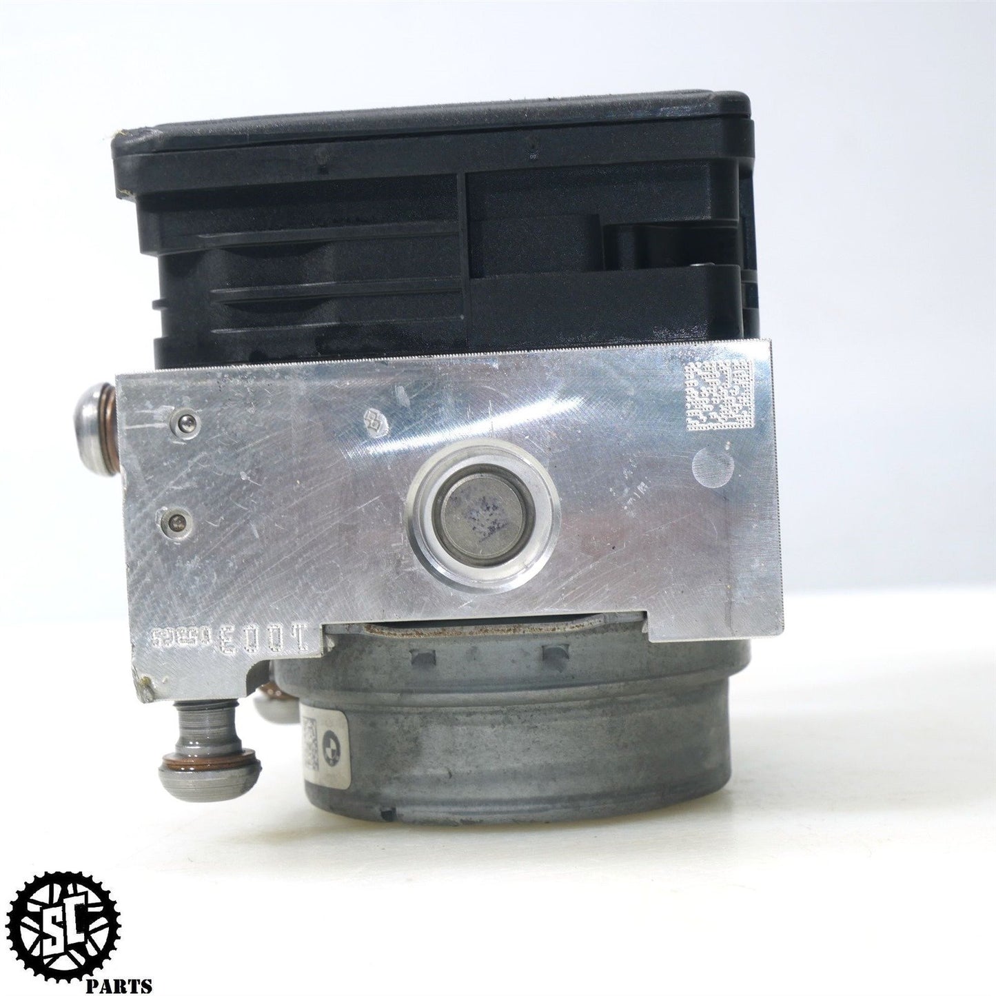 2015-2018 BMW S1000RR ABS PUMP BRAKE MODULE B23