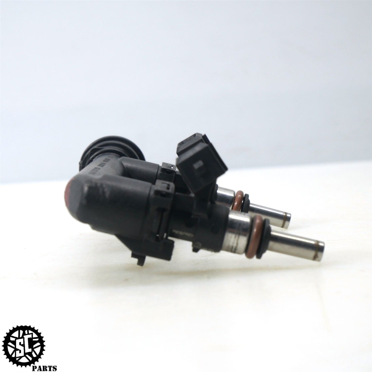 2015-2018 BMW S1000RR FUEL INJECTORS B23