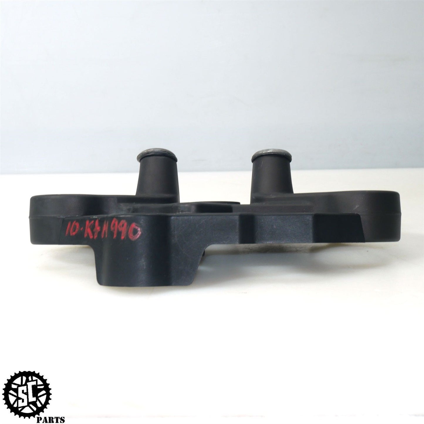 2010 KTM 990 SMT SUPERMOTO UPPER TRIPLE TREE KT01