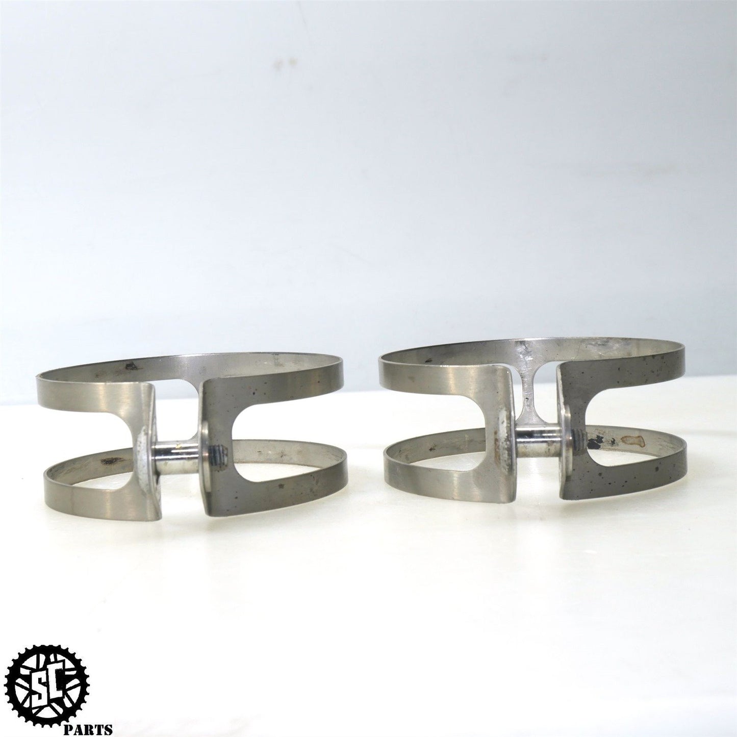 2010 KTM 990 SMT SUPERMOTO EXHAUST HANGER BLACK KT01