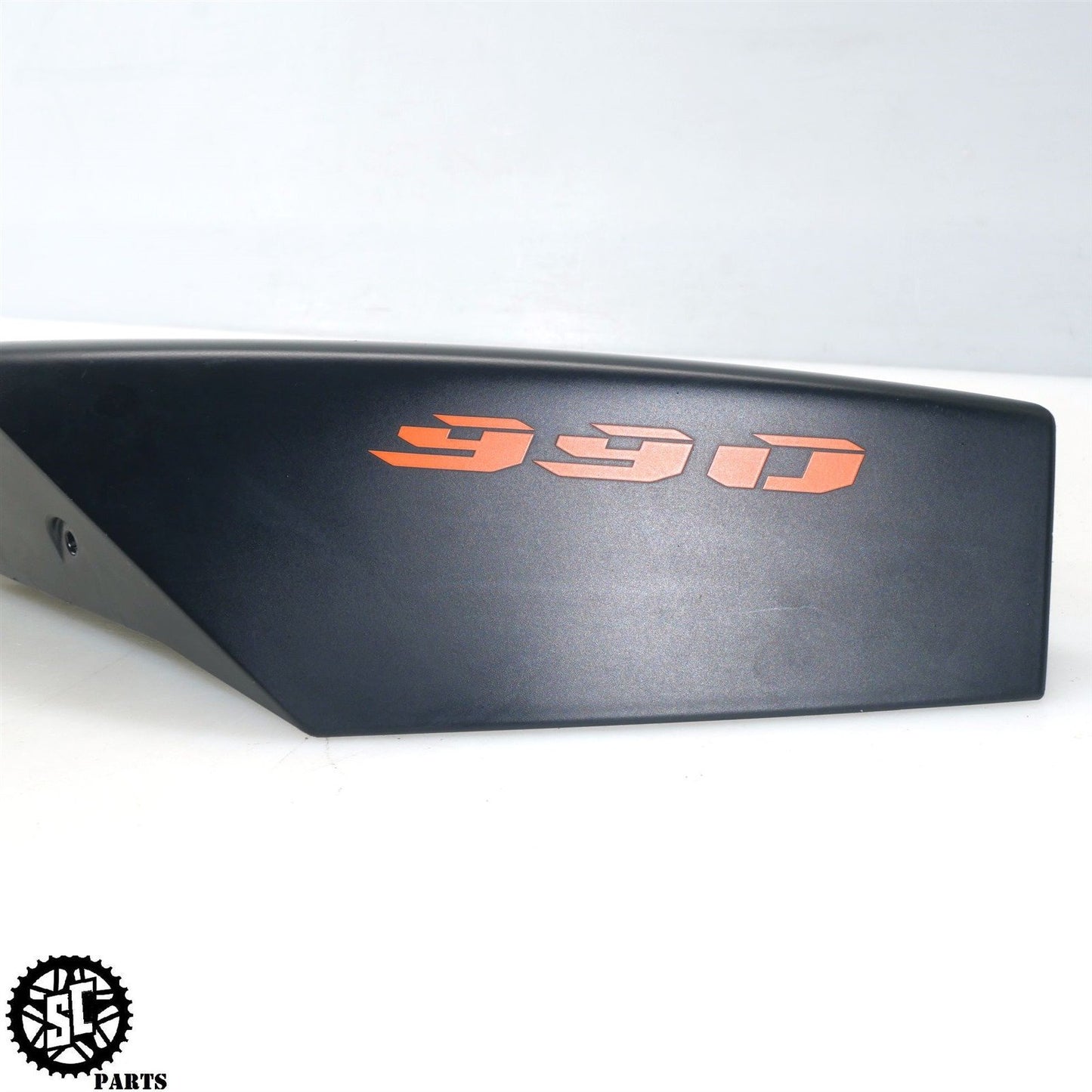 2010 KTM 990 SMT SUPERMOTO LEFT RIGHT REAR TAIL FAIRING KT01