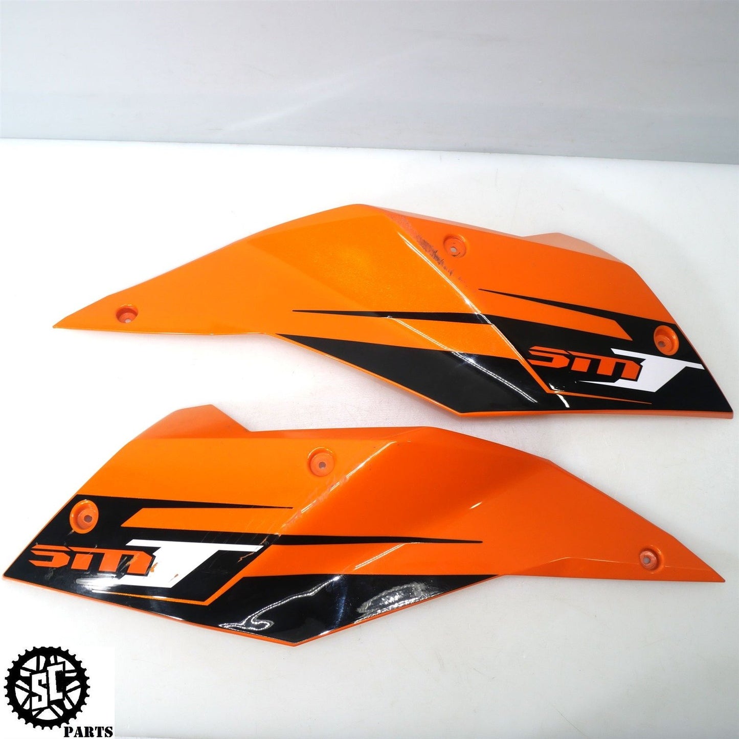 2010 KTM 990 SMT SUPERMOTO LEFT RIGHT SIDE FAIRING KT01