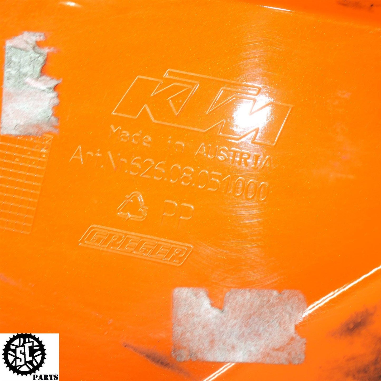 2010 KTM 990 SMT SUPERMOTO LEFT RIGHT SIDE FAIRING KT01