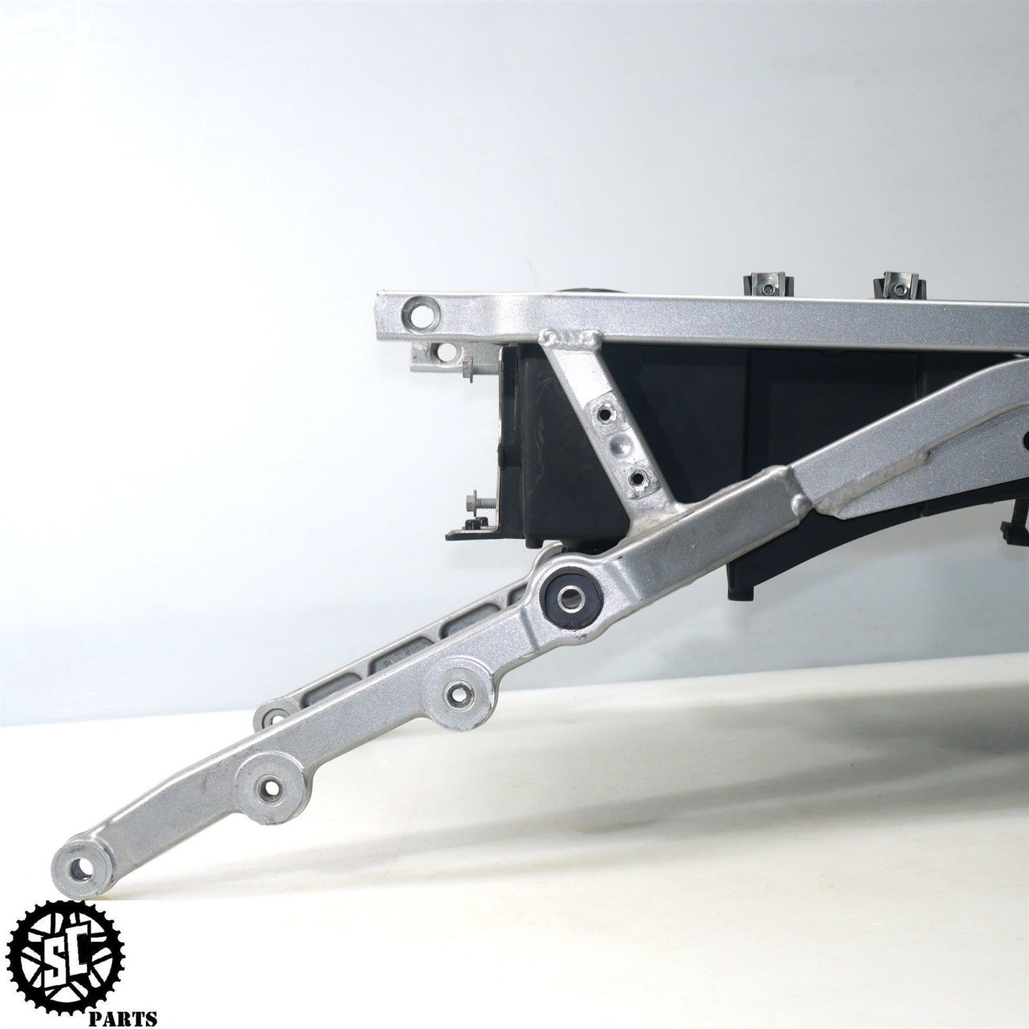 2010 KTM 990 SMT SUPERMOTO REAR SUBFRAME KT01