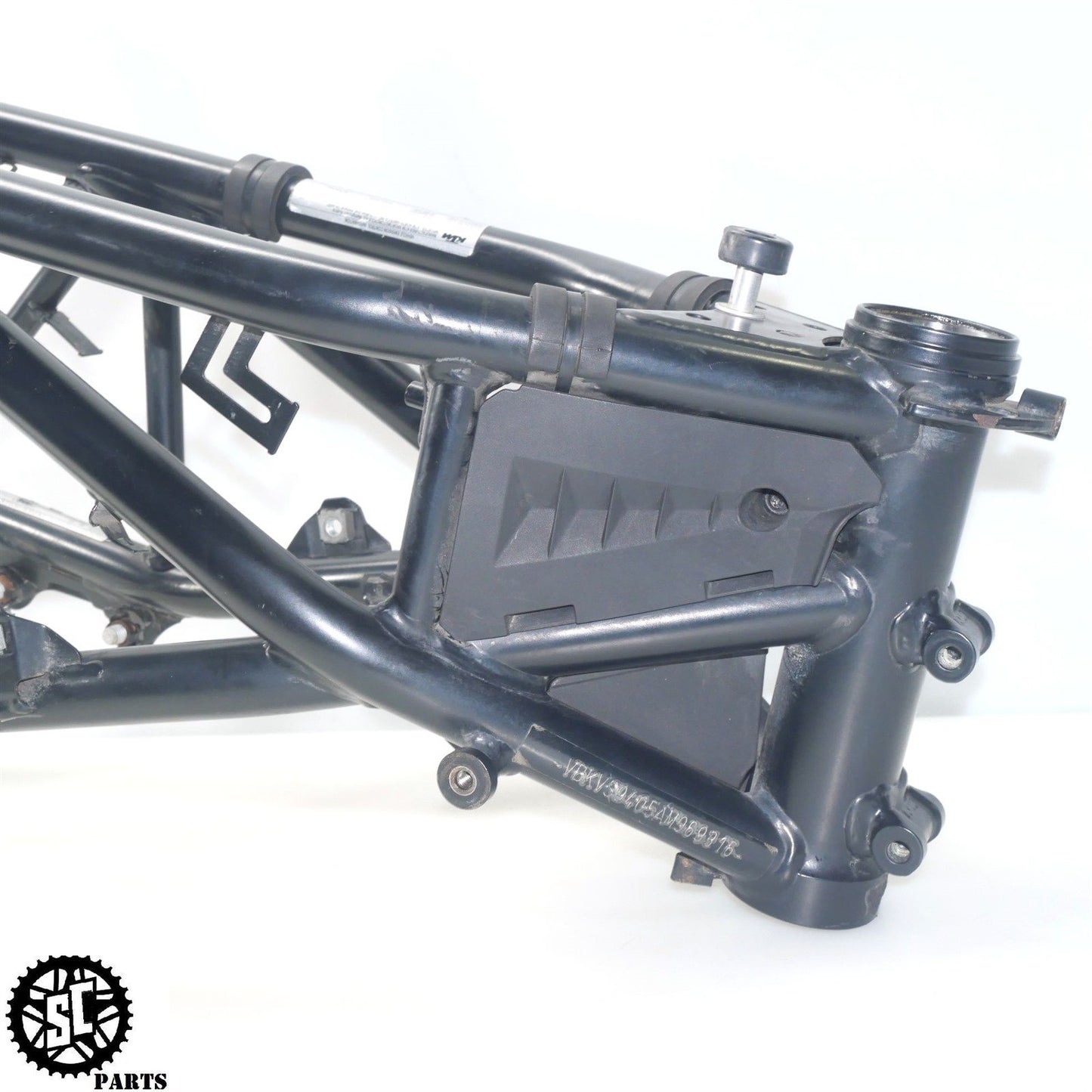 2010 KTM 990 SMT SUPERMOTO FRAME CHASSIS *C* KT01