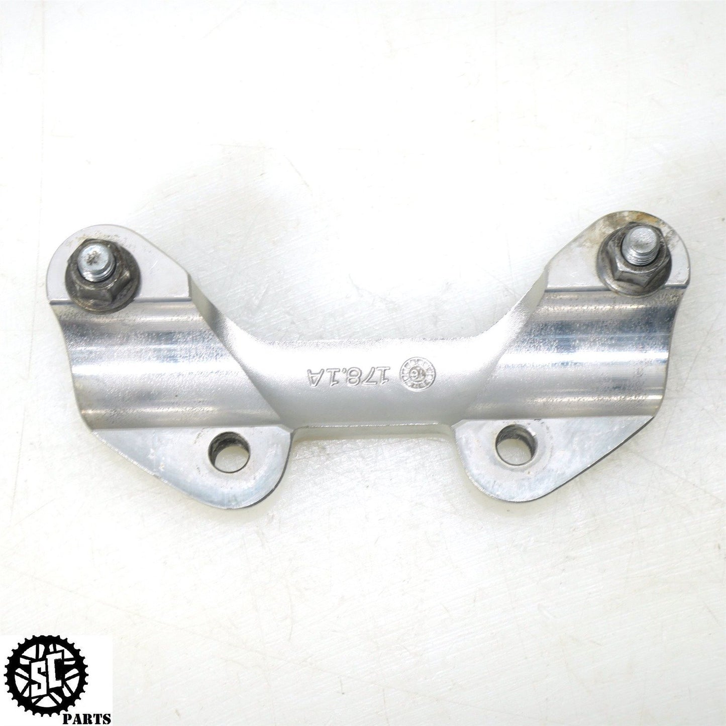 2017-2021 DUCATI MULTISTRADA 950 HANDLEBAR RISER CLAMP D13