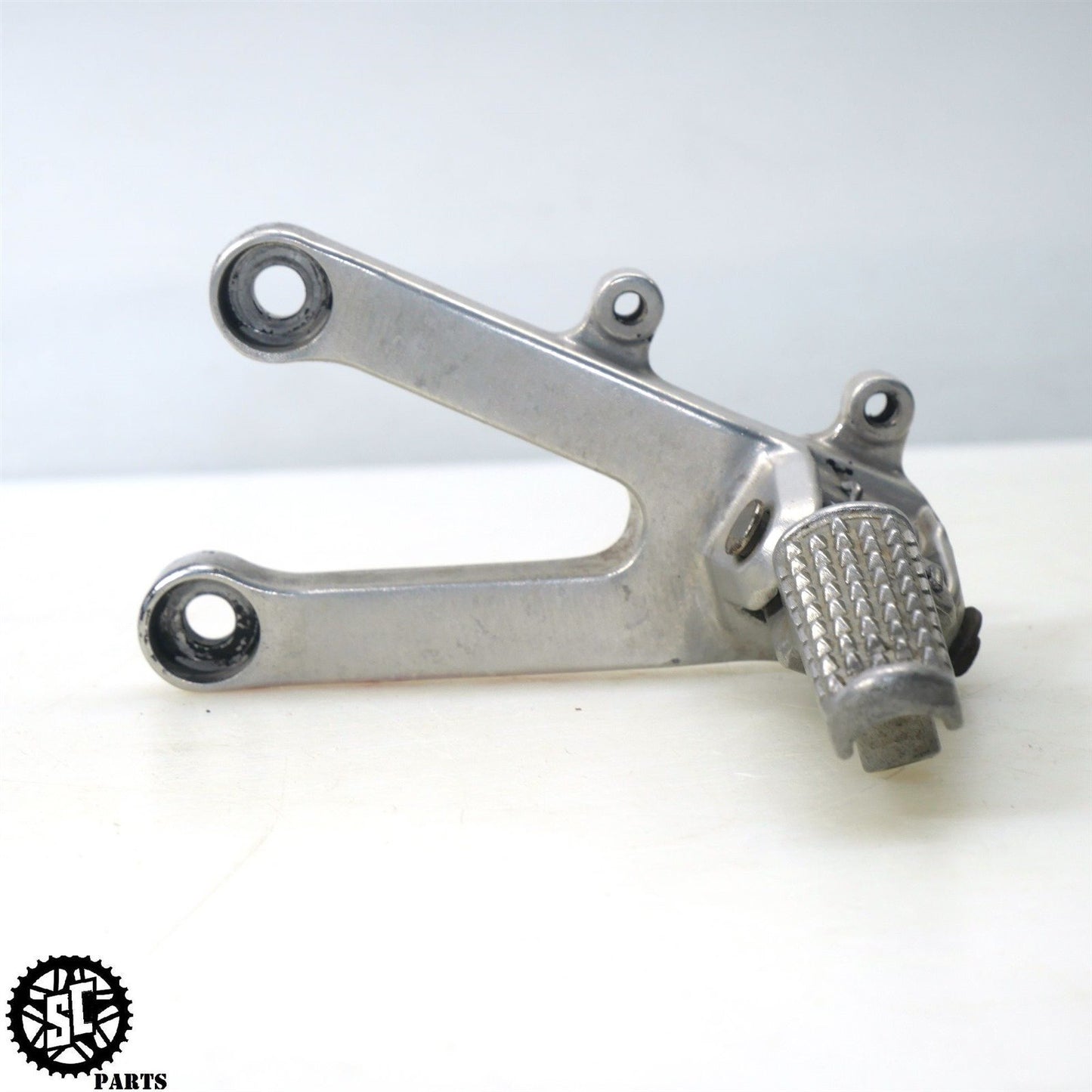 2003-2004 HONDA CBR 600RR LEFT REARSET FRONT FOOT PEG H11