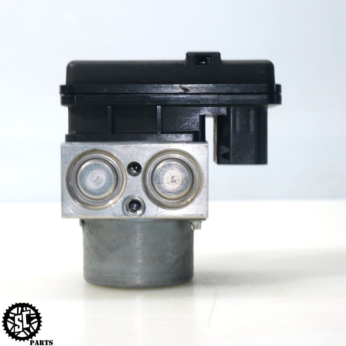 2022 INDIAN CHALLENGER ABS BRAKE PUMP MODULE HD48