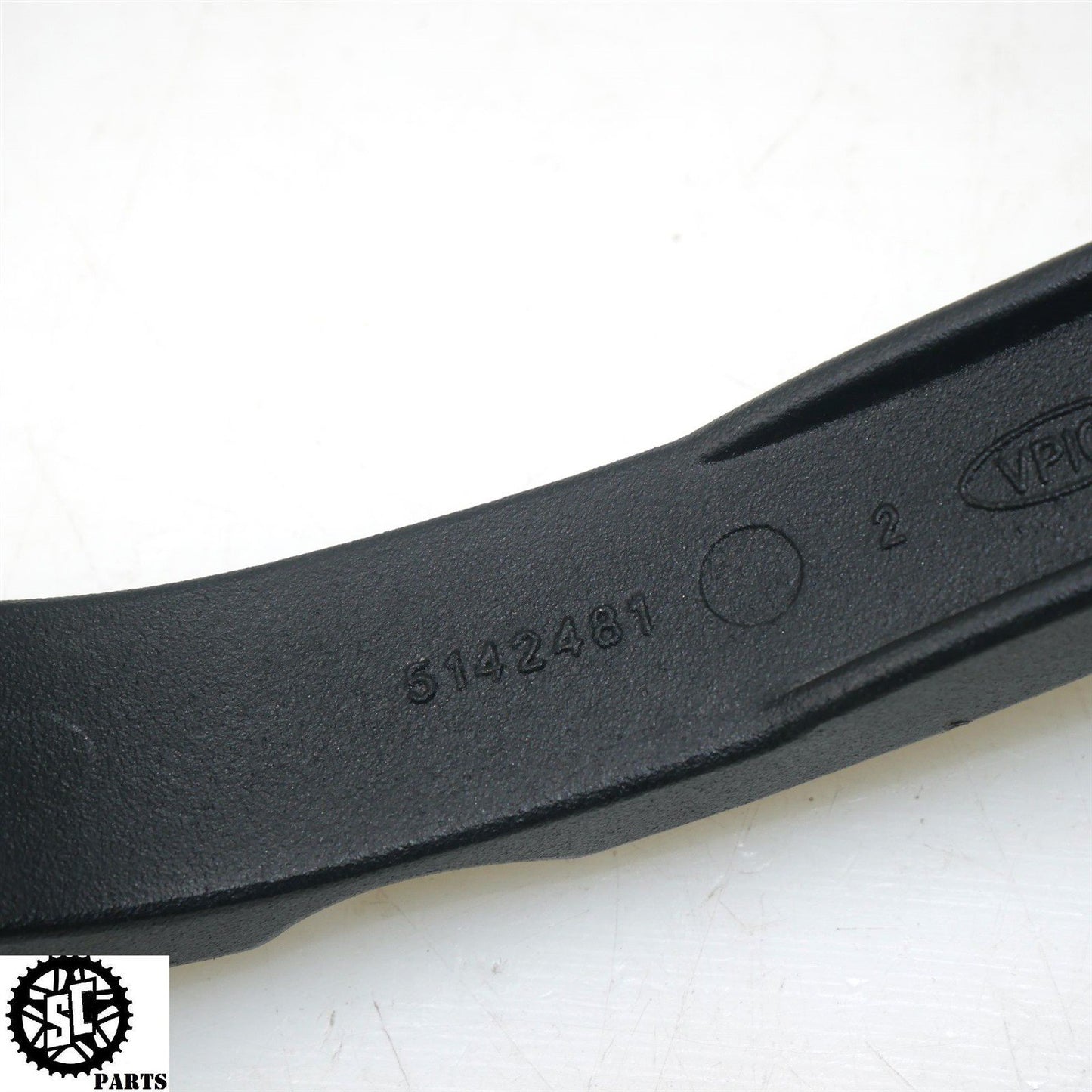 2022 INDIAN CHALLENGER WINDSHIELD WINDSCREEN BRACKET HD48