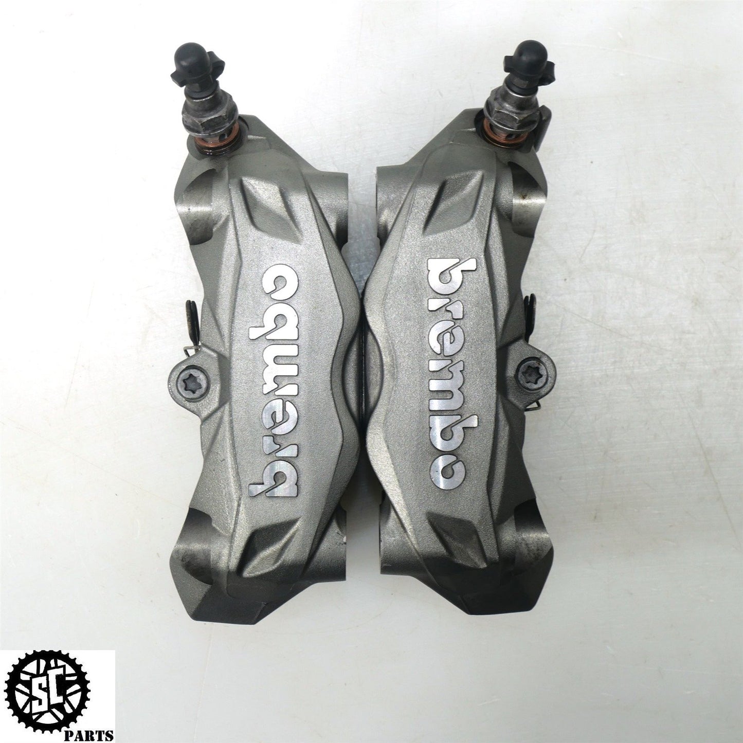 2022 INDIAN CHALLENGER BREMBO FRONT BRAKE CALIPERS HD48