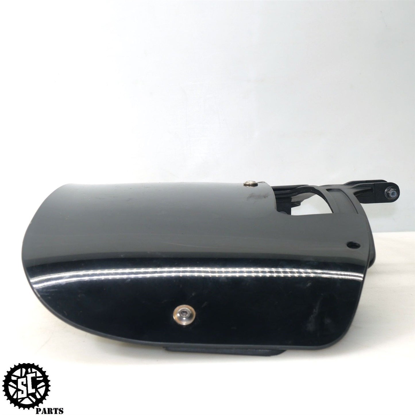 2022 INDIAN CHALLENGER WINDSHIELD WINDSCREEN MOUNT BRACKET HD48