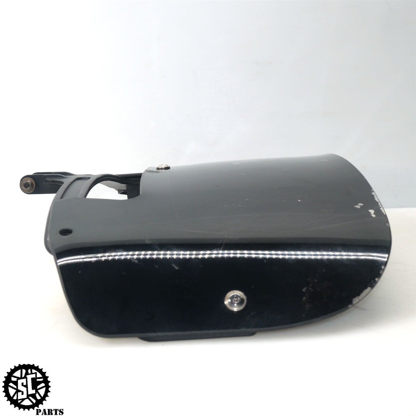 2022 INDIAN CHALLENGER WINDSHIELD WINDSCREEN MOUNT BRACKET HD48