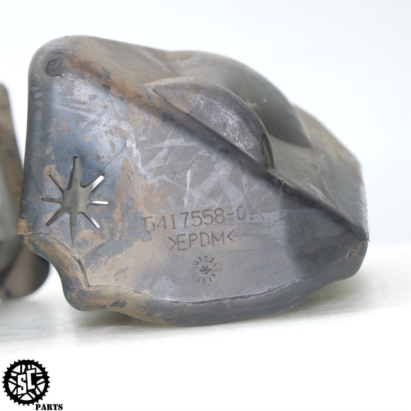 2022 INDIAN CHALLENGER LEFT RIGHT FRONT FAIRING STORAGE COMPARTMENT LINER HD48