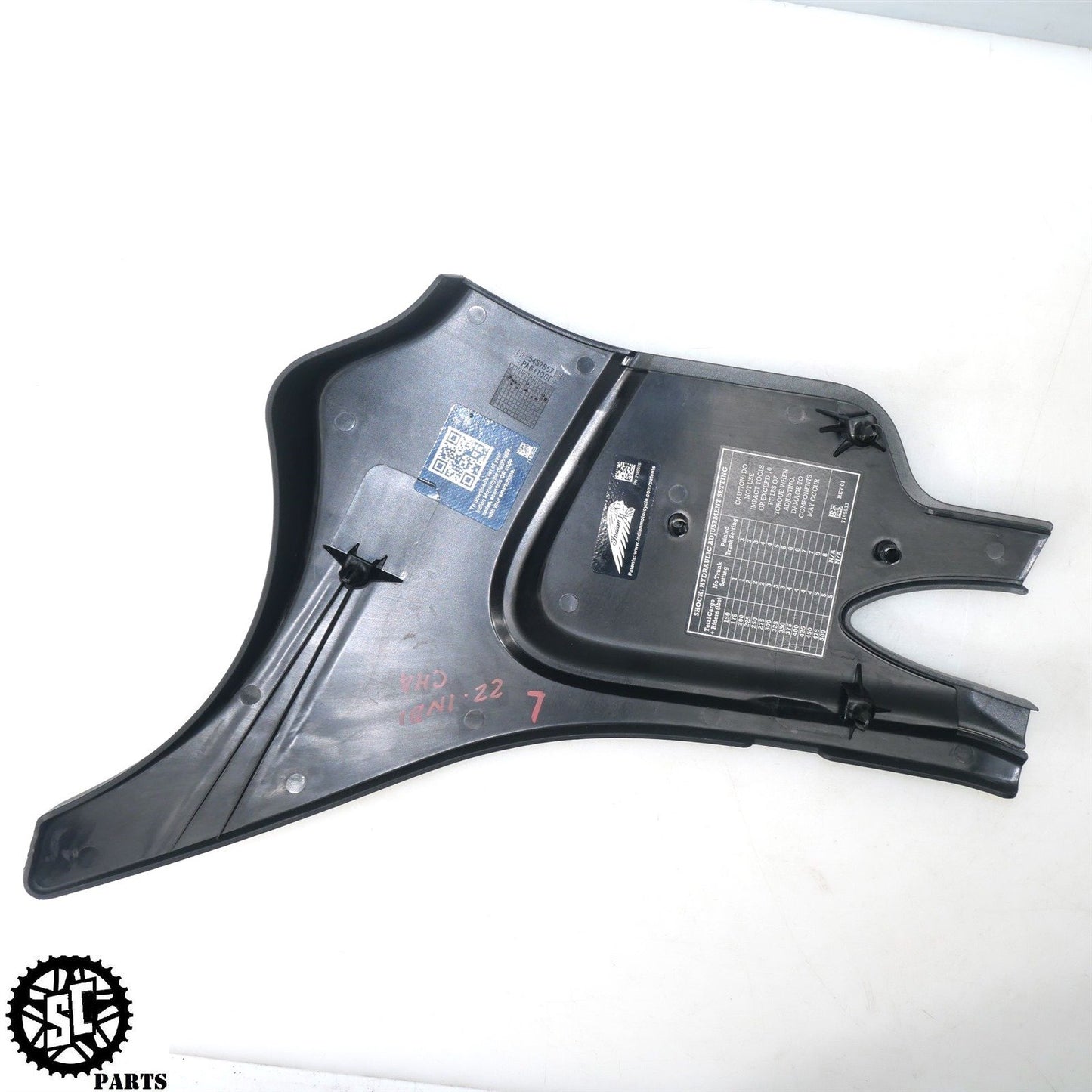 2022 INDIAN CHALLENGER UPPER LEFT SIDE PLASTIC FAIRING COVER HD48