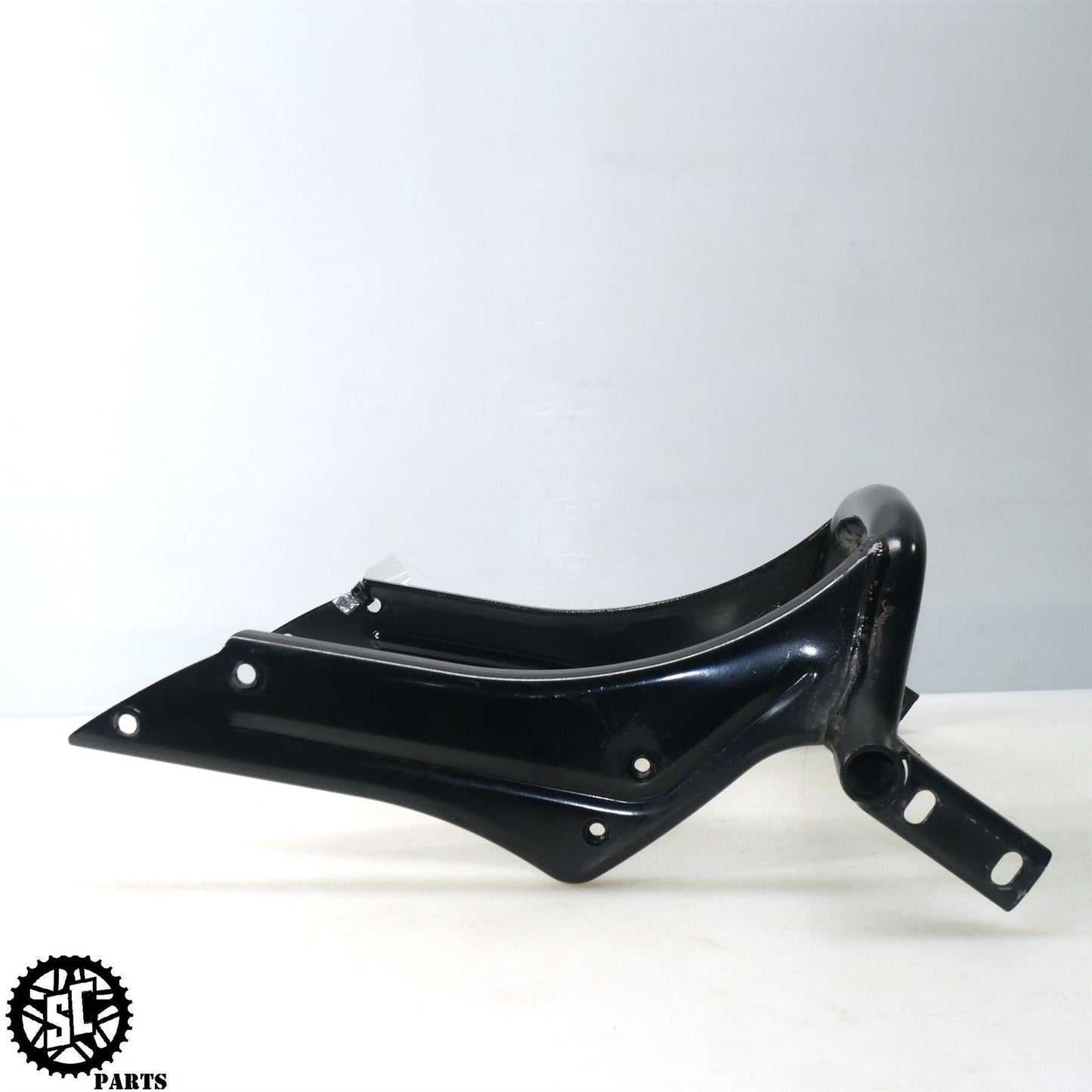 2022 INDIAN CHALLENGER REAR FENDER LOWER FRAME SUPPORT HD48