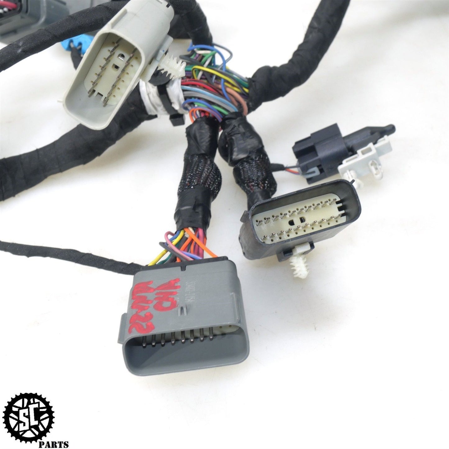 2022 INDIAN CHALLENGER FAIRING FRONT RADIO WIRING HARNESS 2415923 HD48