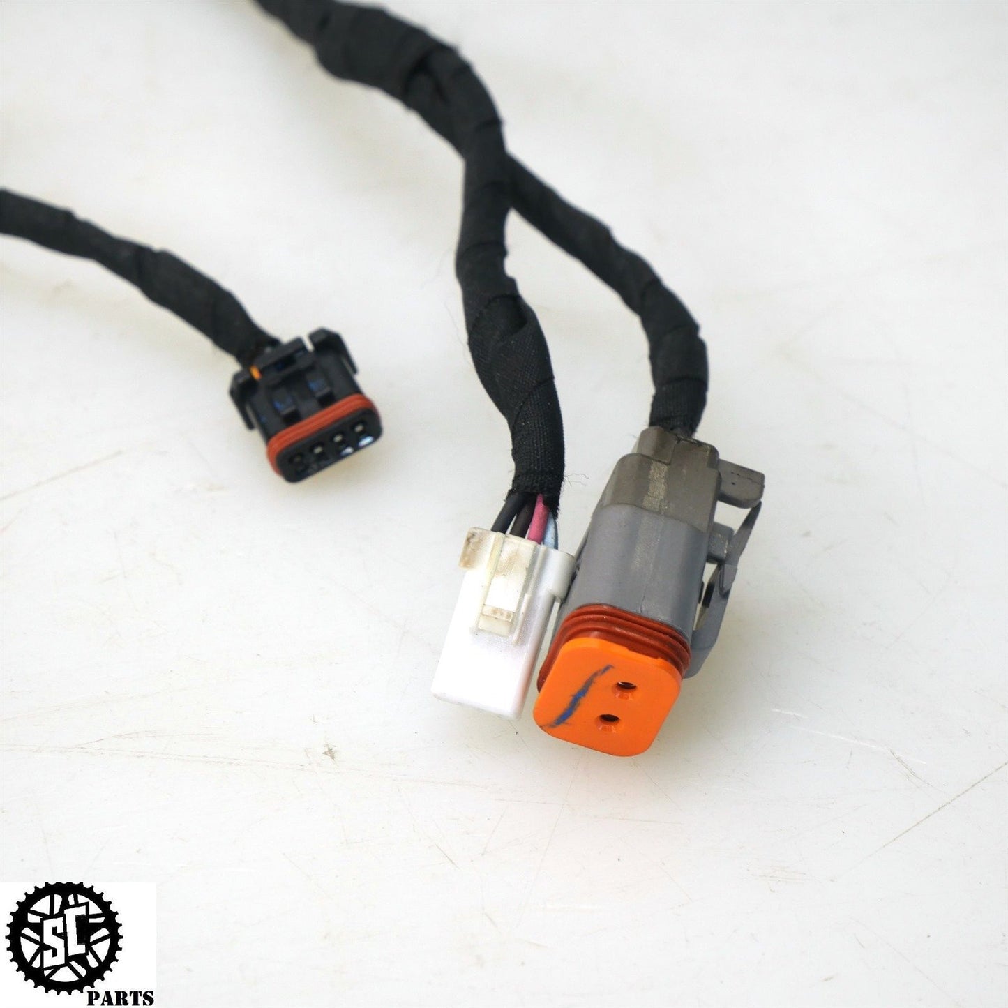 2022 INDIAN CHALLENGER FAIRING FRONT RADIO WIRING HARNESS 2415923 HD48