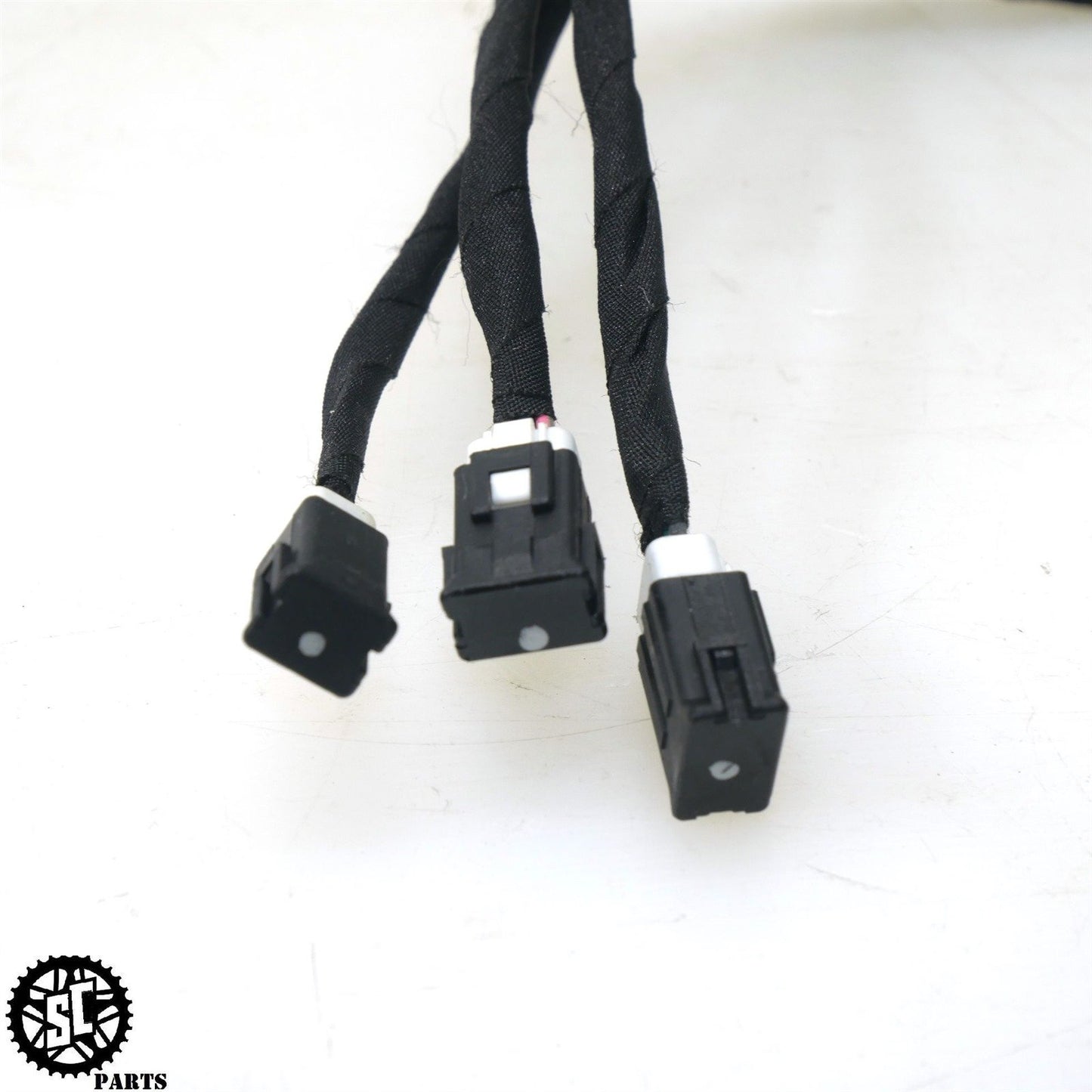 2022 INDIAN CHALLENGER FAIRING FRONT RADIO WIRING HARNESS 2415923 HD48