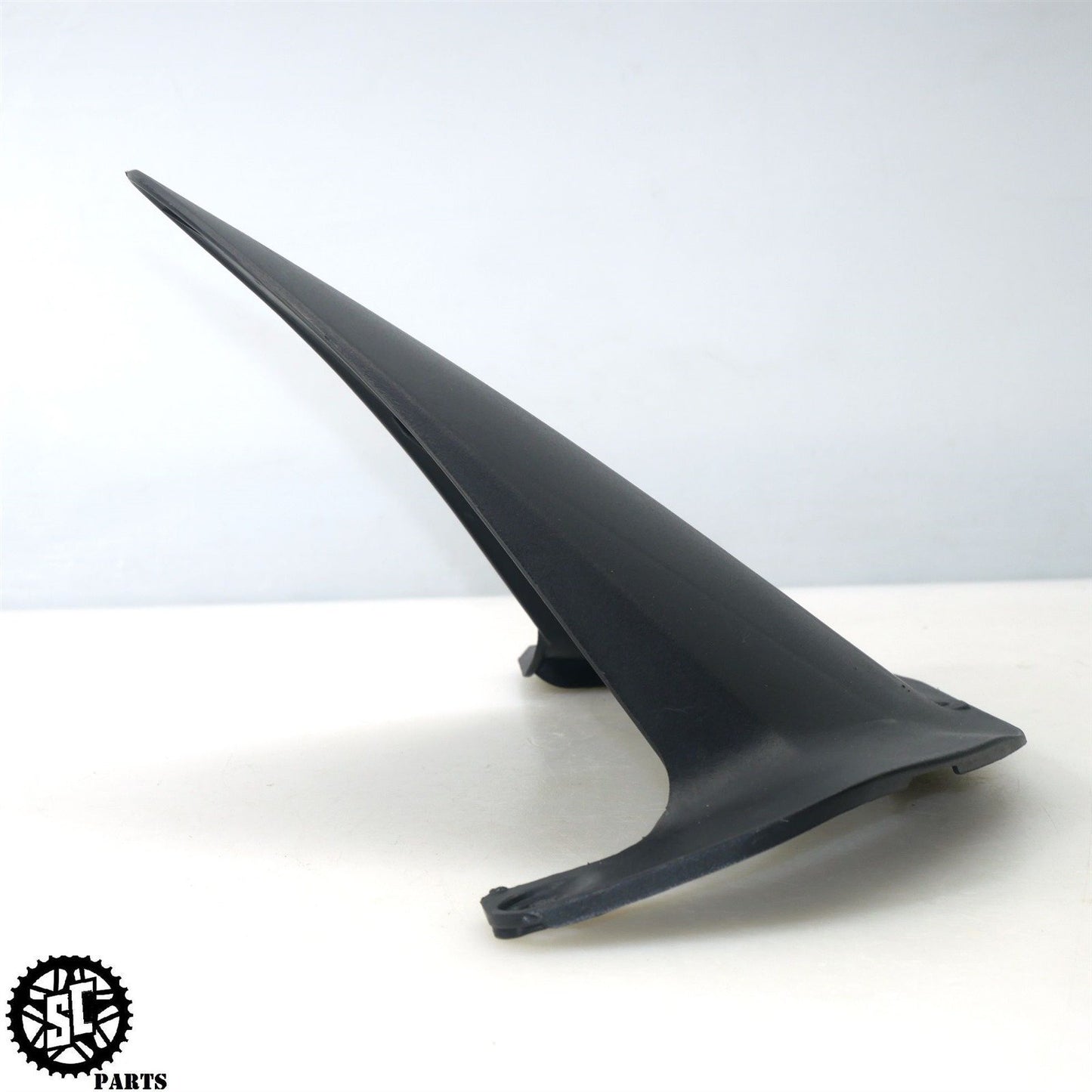 2005-2006 HONDA CBR 600RR REAR FENDER TIRE HUGGER H25