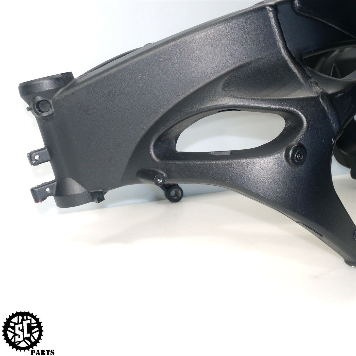 2009-2014 YAMAHA YZF R1 FRAME CHASSIS *S* Y31