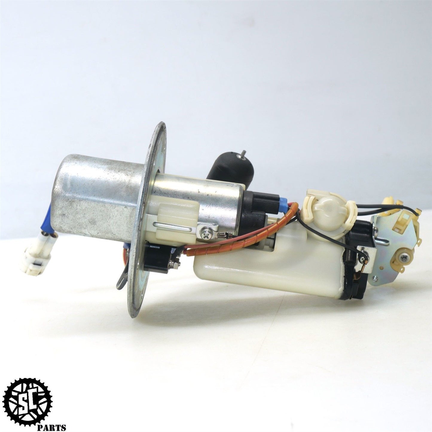 2006 2007 SUZUKI GSXR600 FUEL PUMP 15100-01H00 S52