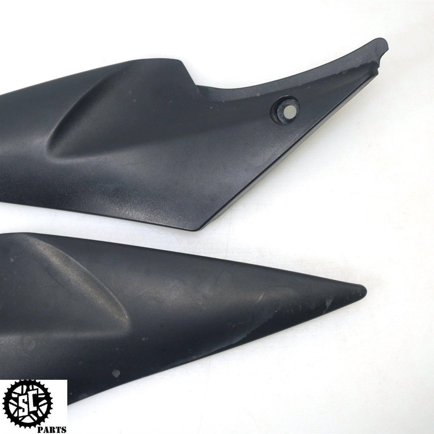 2006 2007 SUZUKI GSXR600 GAS TANK SEAT FAIRING S52