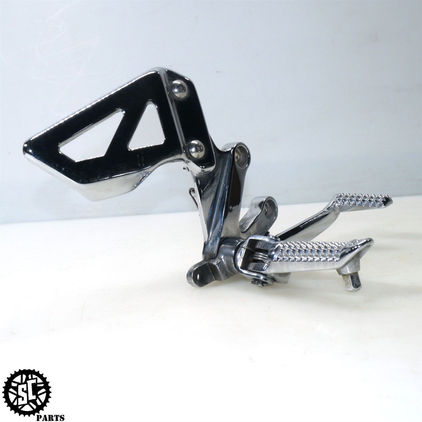 2001-2003 SUZUKI GSXR 600 750 RIGHT REARSET FOOT PEG BRAKE PEDAL S74