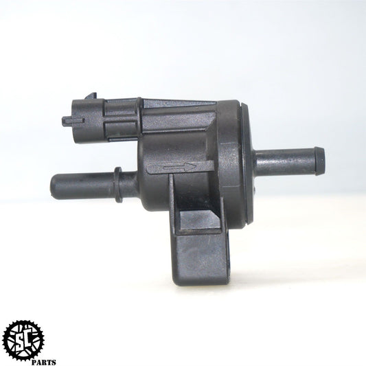 2017 KTM 1290 SUPER DUKE GT EVAP FUEL TANK VALVE BOSCH 76015015000 M05